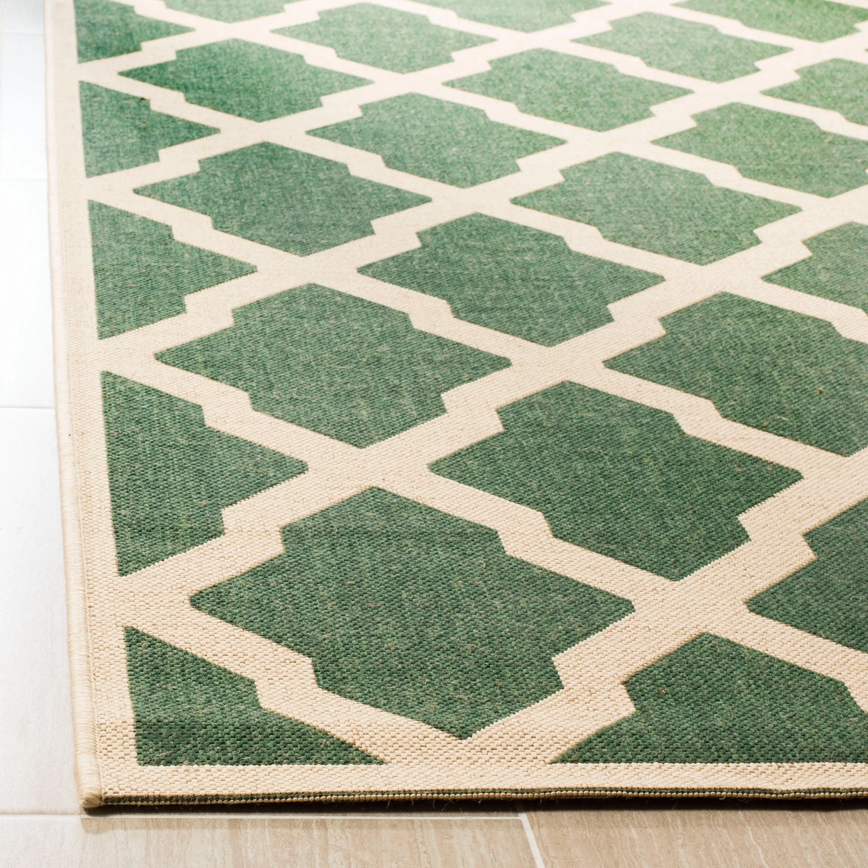 SAFAVIEH Linden Shirleyann Trellis Indoor/ Outdoor Patio Backyard Rug
