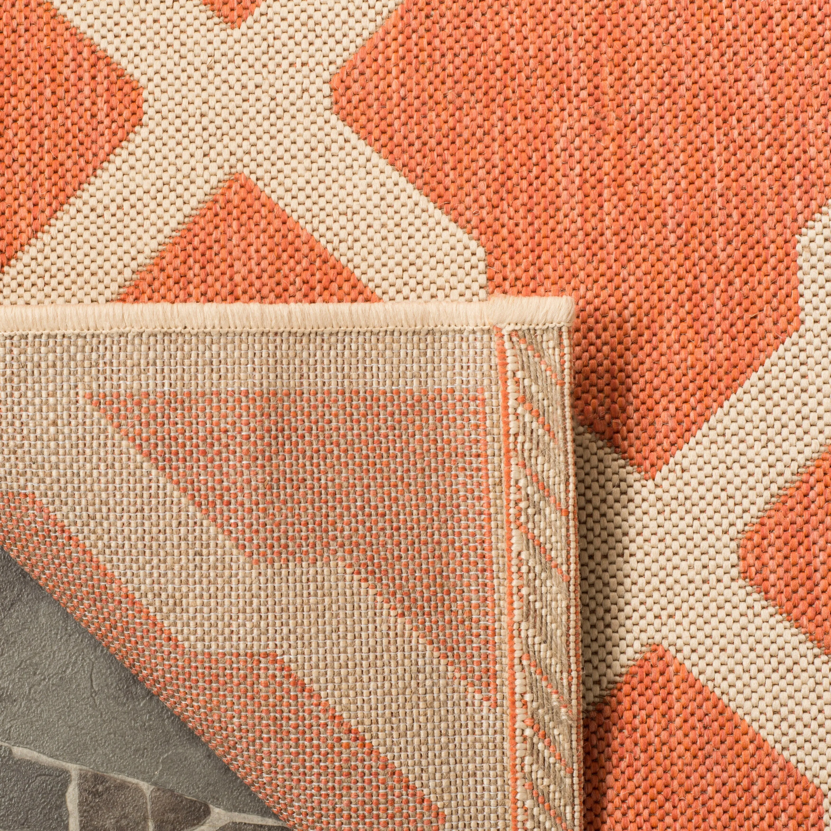 SAFAVIEH Linden Shirleyann Trellis Indoor/ Outdoor Patio Backyard Rug