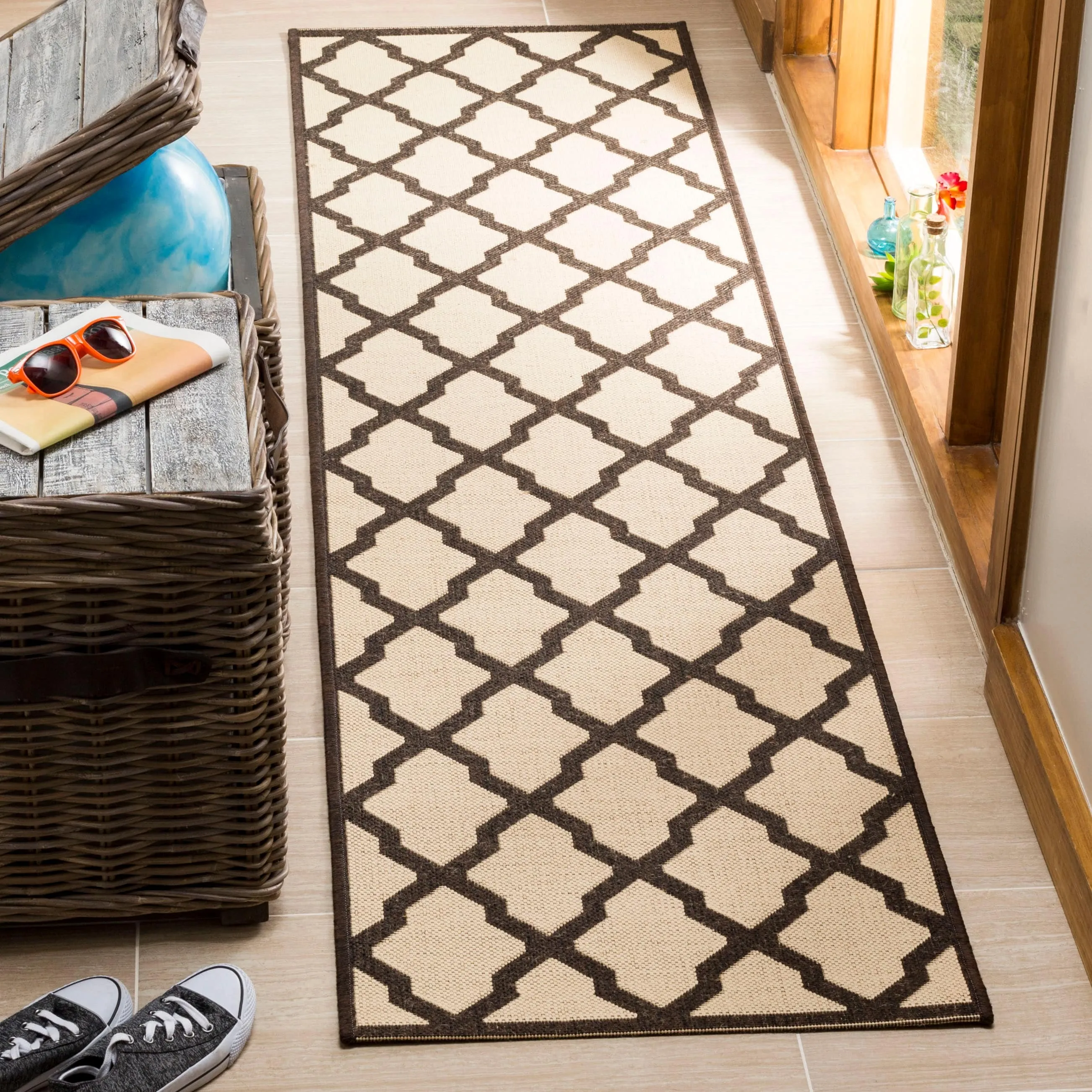 SAFAVIEH Linden Shirleyann Trellis Indoor/ Outdoor Patio Backyard Rug