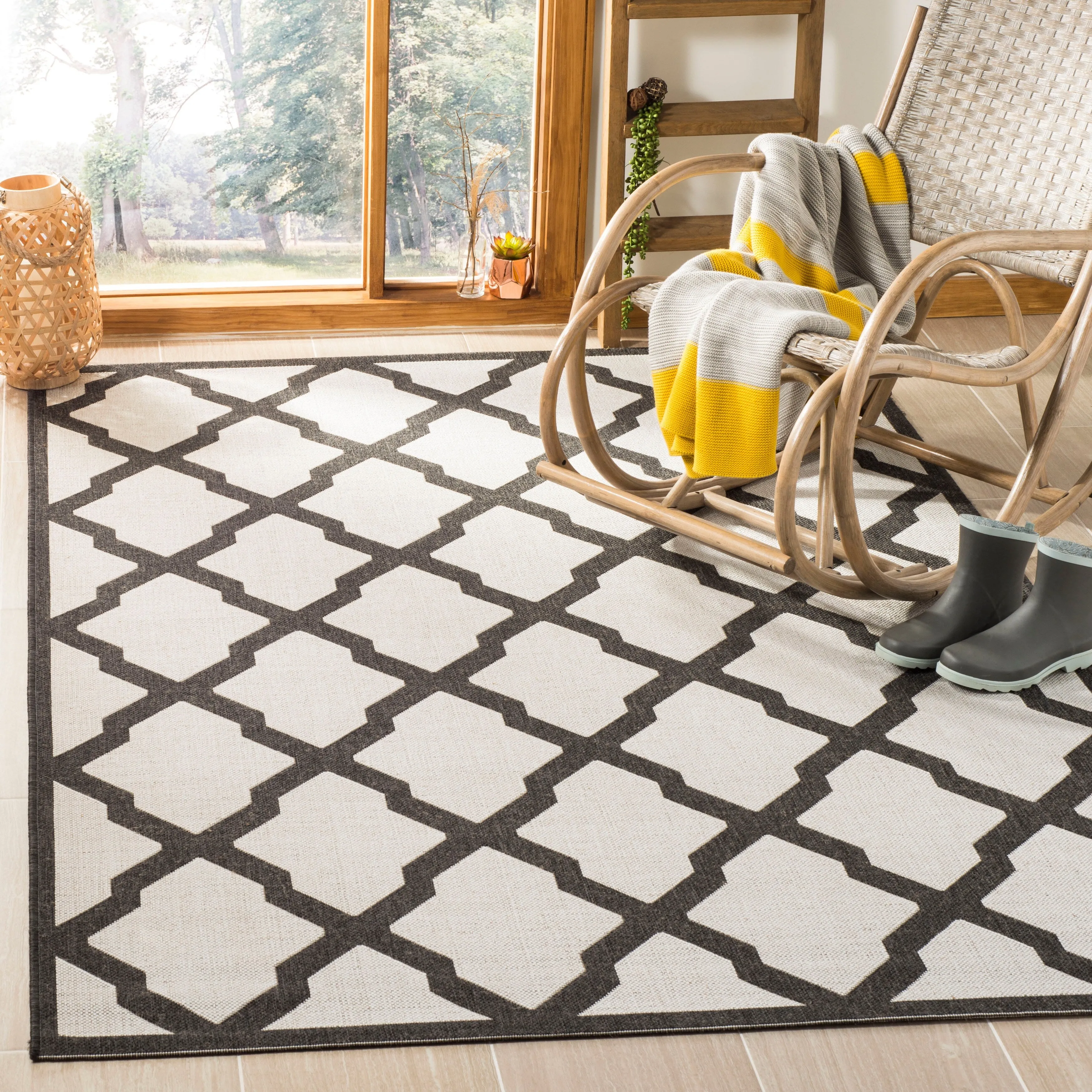 SAFAVIEH Linden Shirleyann Trellis Indoor/ Outdoor Patio Backyard Rug