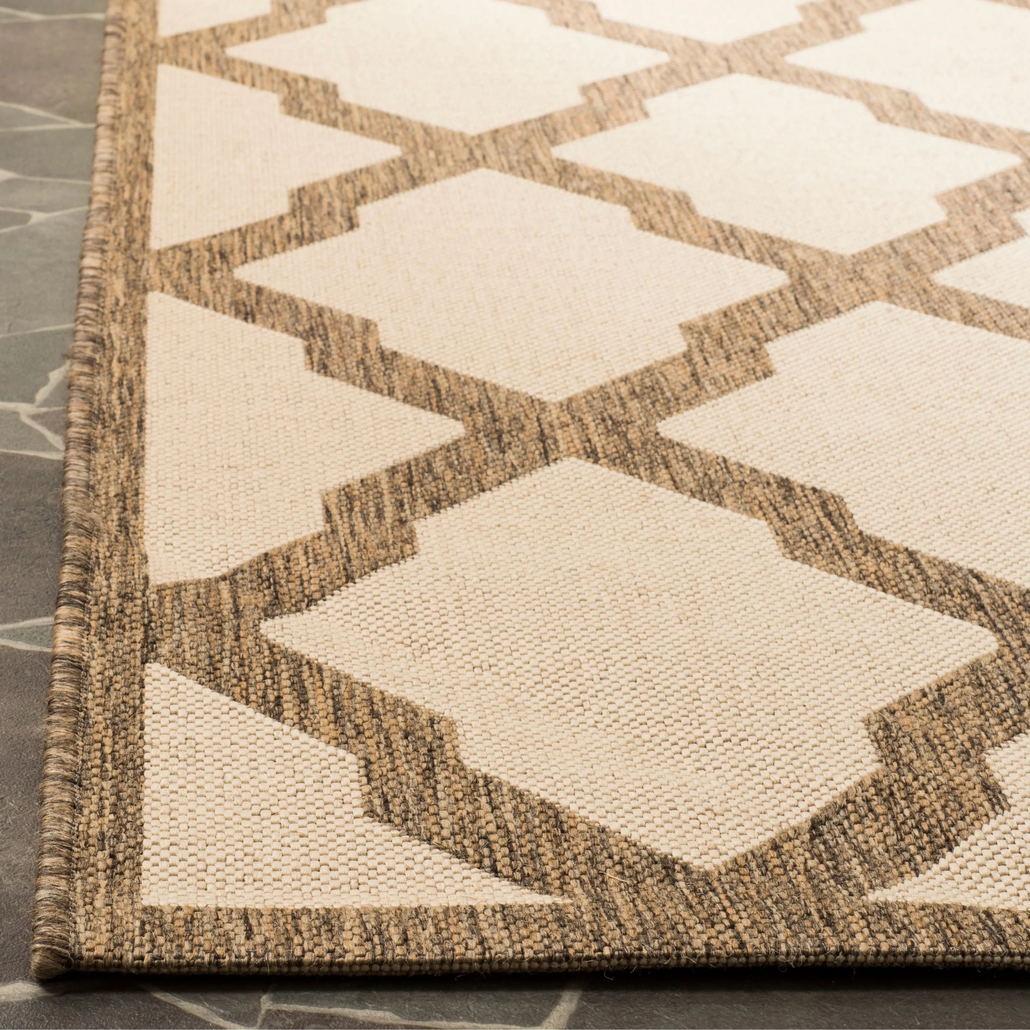 SAFAVIEH Linden Shirleyann Trellis Indoor/ Outdoor Patio Backyard Rug