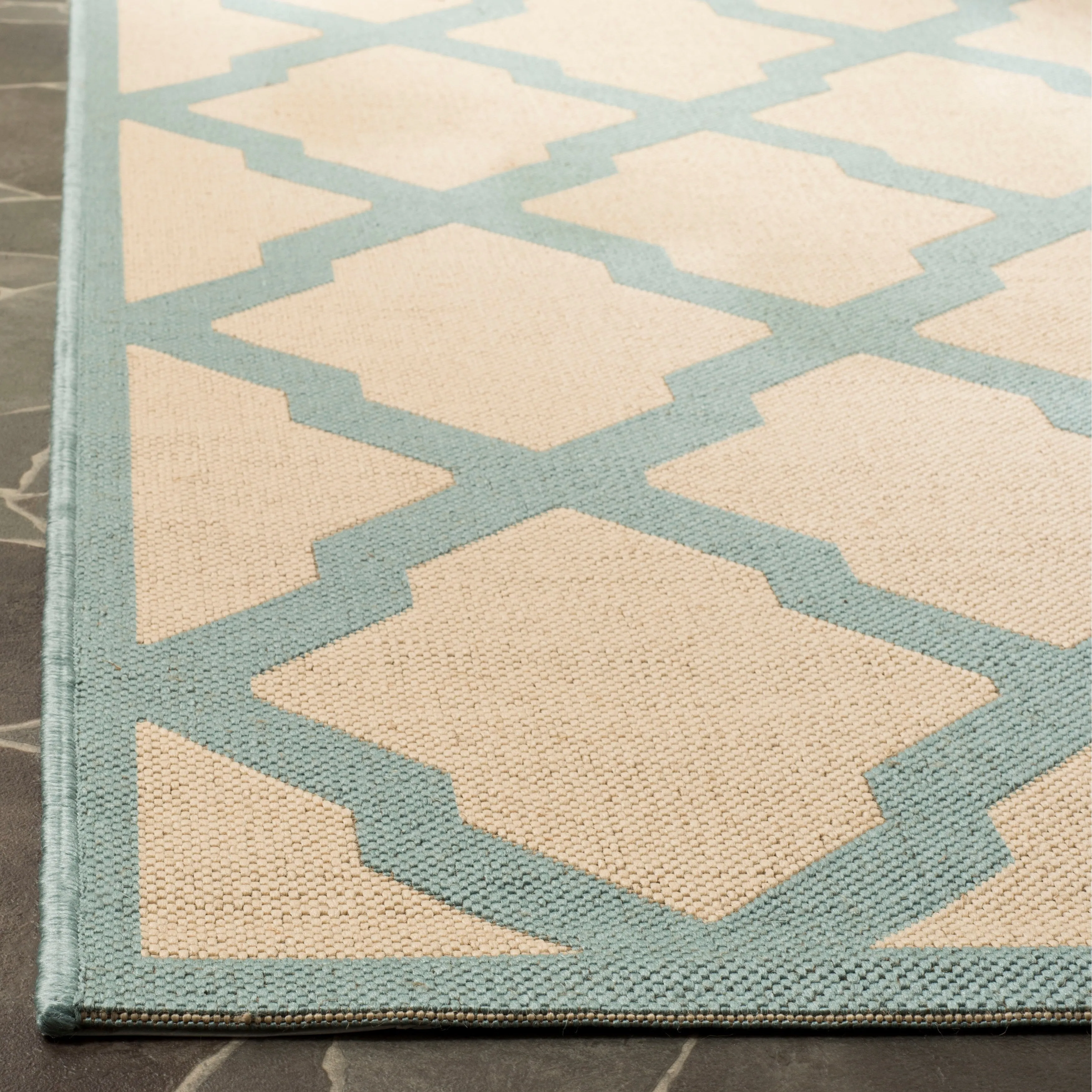 SAFAVIEH Linden Shirleyann Trellis Indoor/ Outdoor Patio Backyard Rug