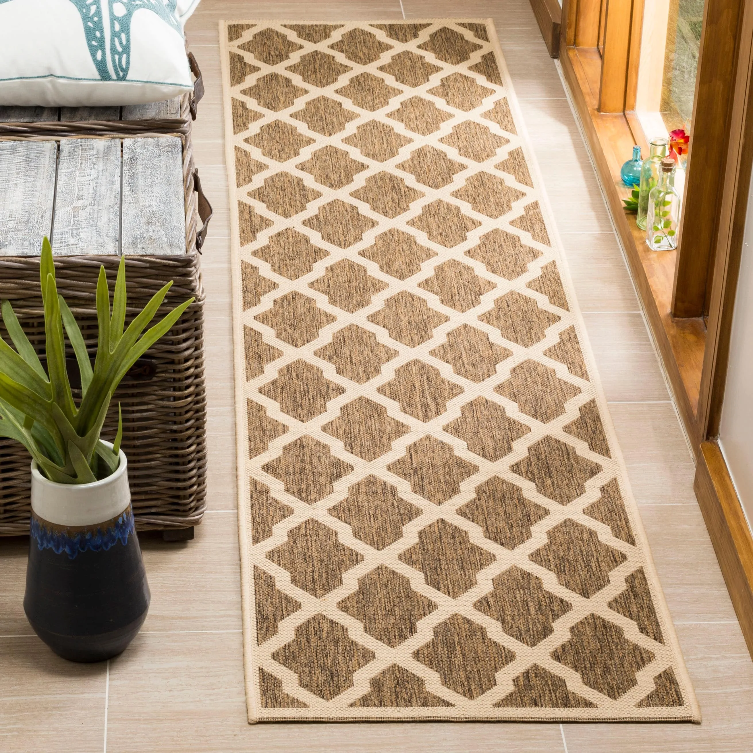 SAFAVIEH Linden Shirleyann Trellis Indoor/ Outdoor Patio Backyard Rug