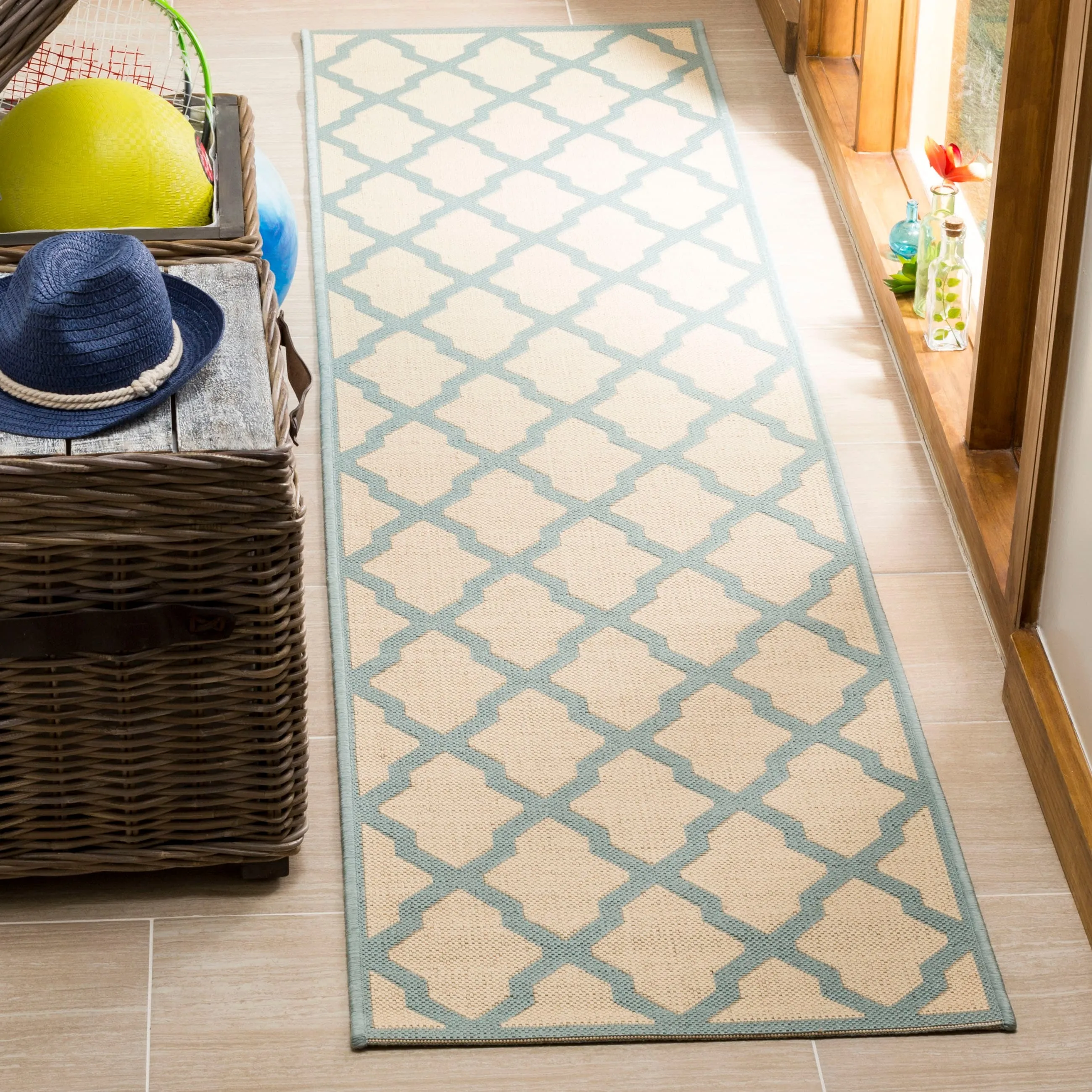 SAFAVIEH Linden Shirleyann Trellis Indoor/ Outdoor Patio Backyard Rug