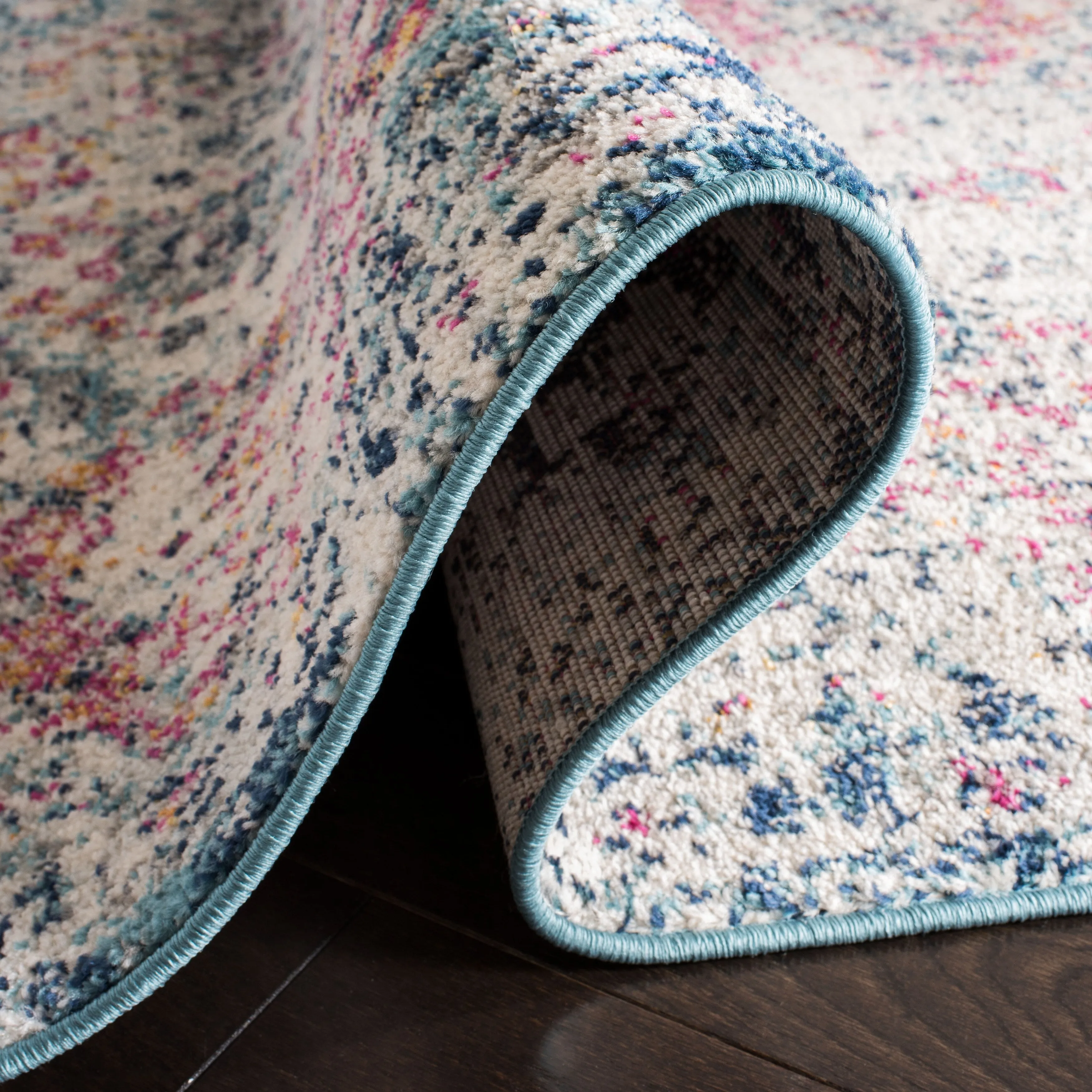 SAFAVIEH Madison Bettylou Boho Chic Distressed Area Rug