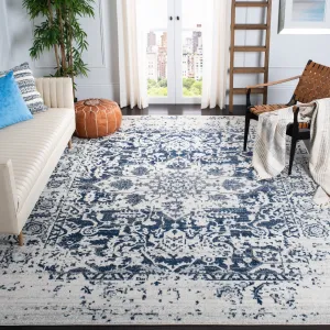 SAFAVIEH Madison Delois Medallion Rustic Farmhouse Distressed Rug