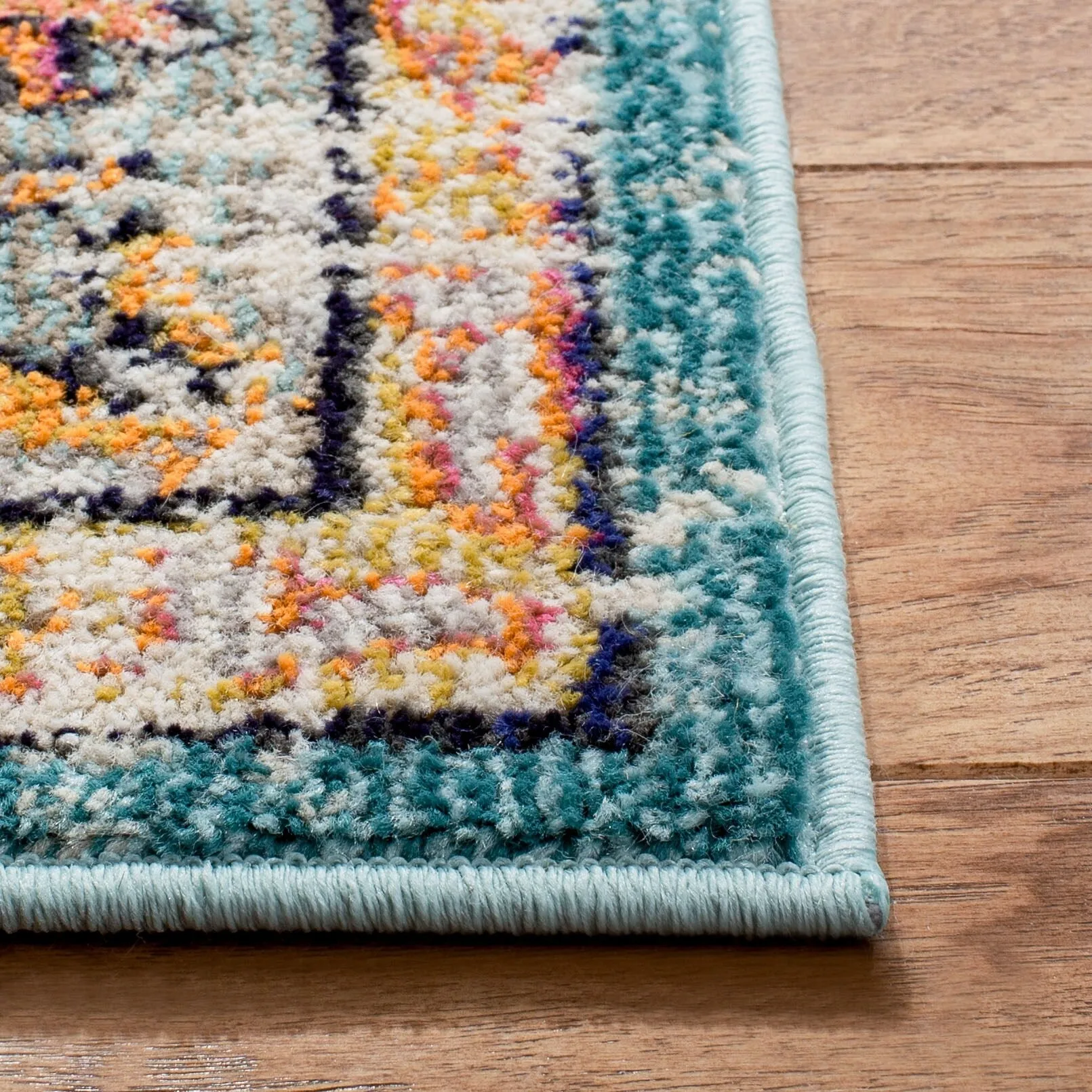 SAFAVIEH Madison Libusa Boho Medallion Distressed Rug