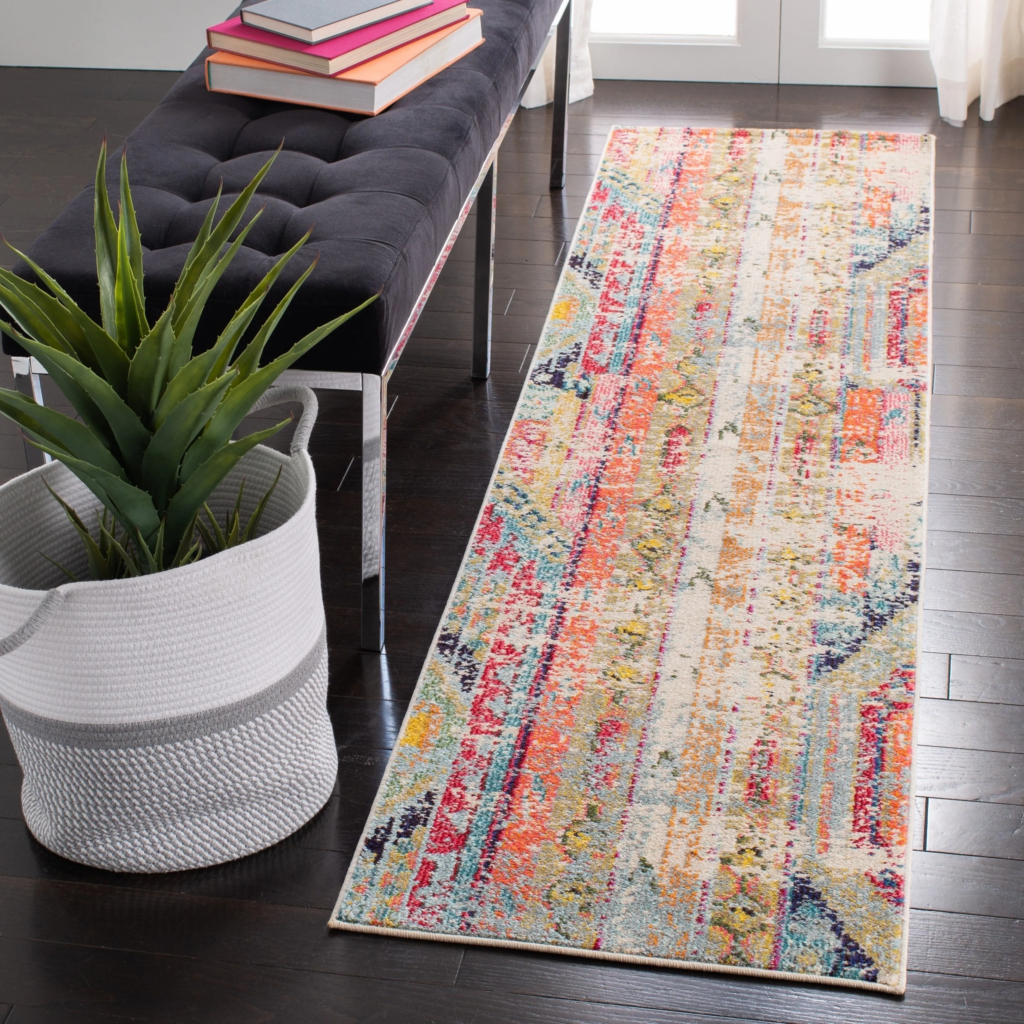 SAFAVIEH. Madison Sonya Abstract Boho Distressed Rug