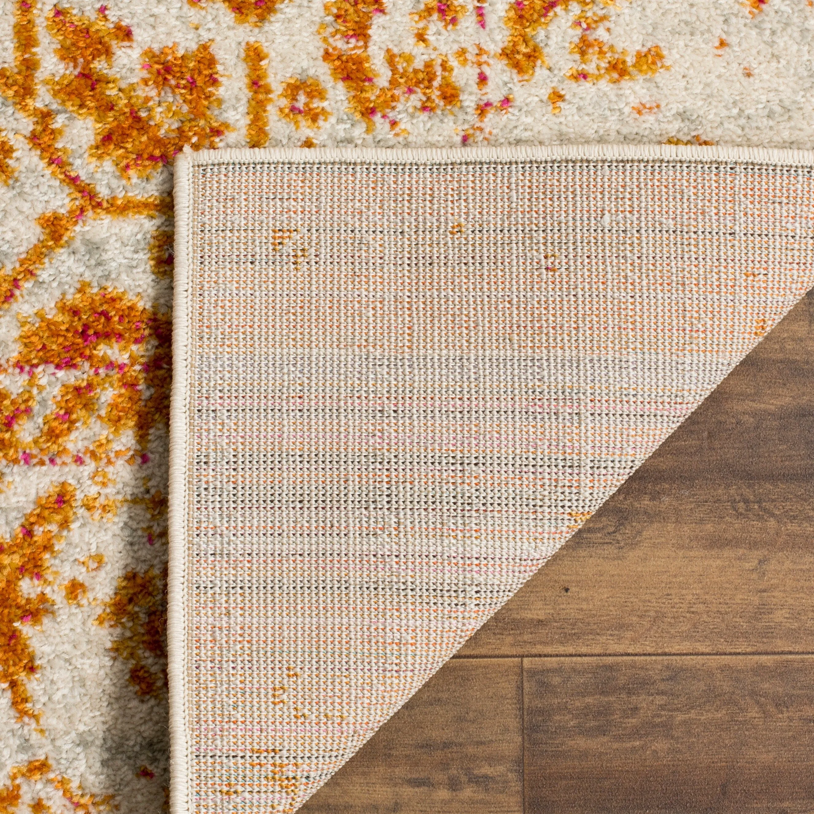 SAFAVIEH Madison Vernelle Distressed Vintage Boho Oriental Rug