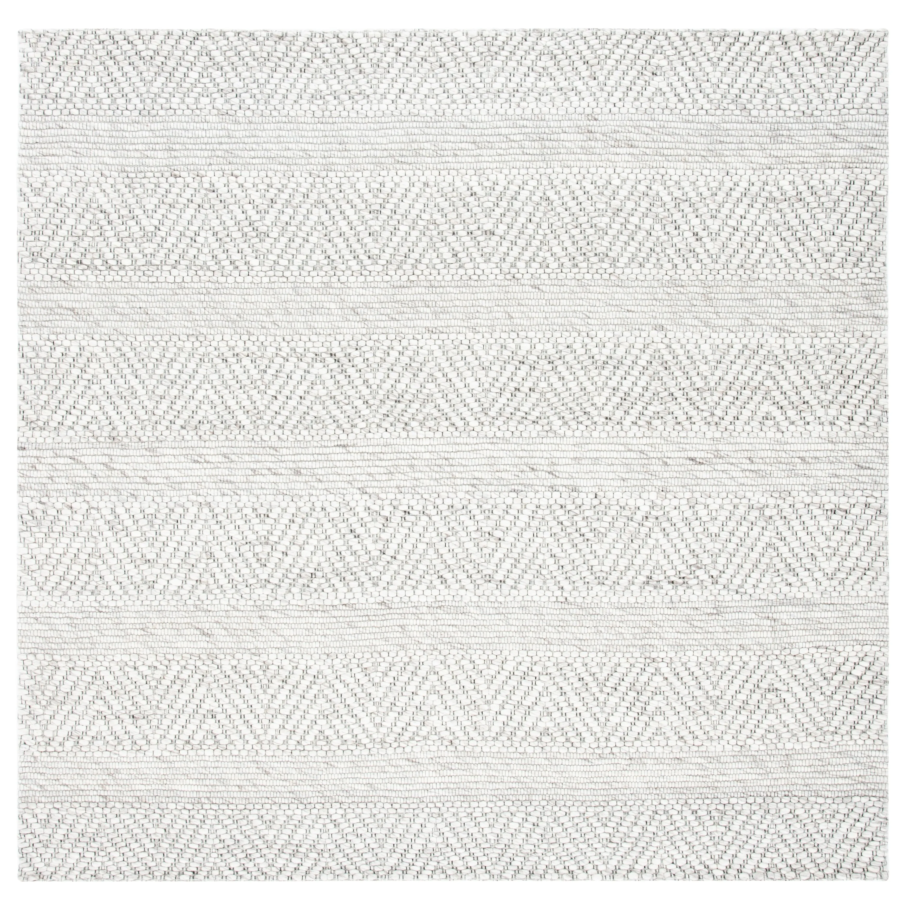 SAFAVIEH Marbella Berra Wool Rug