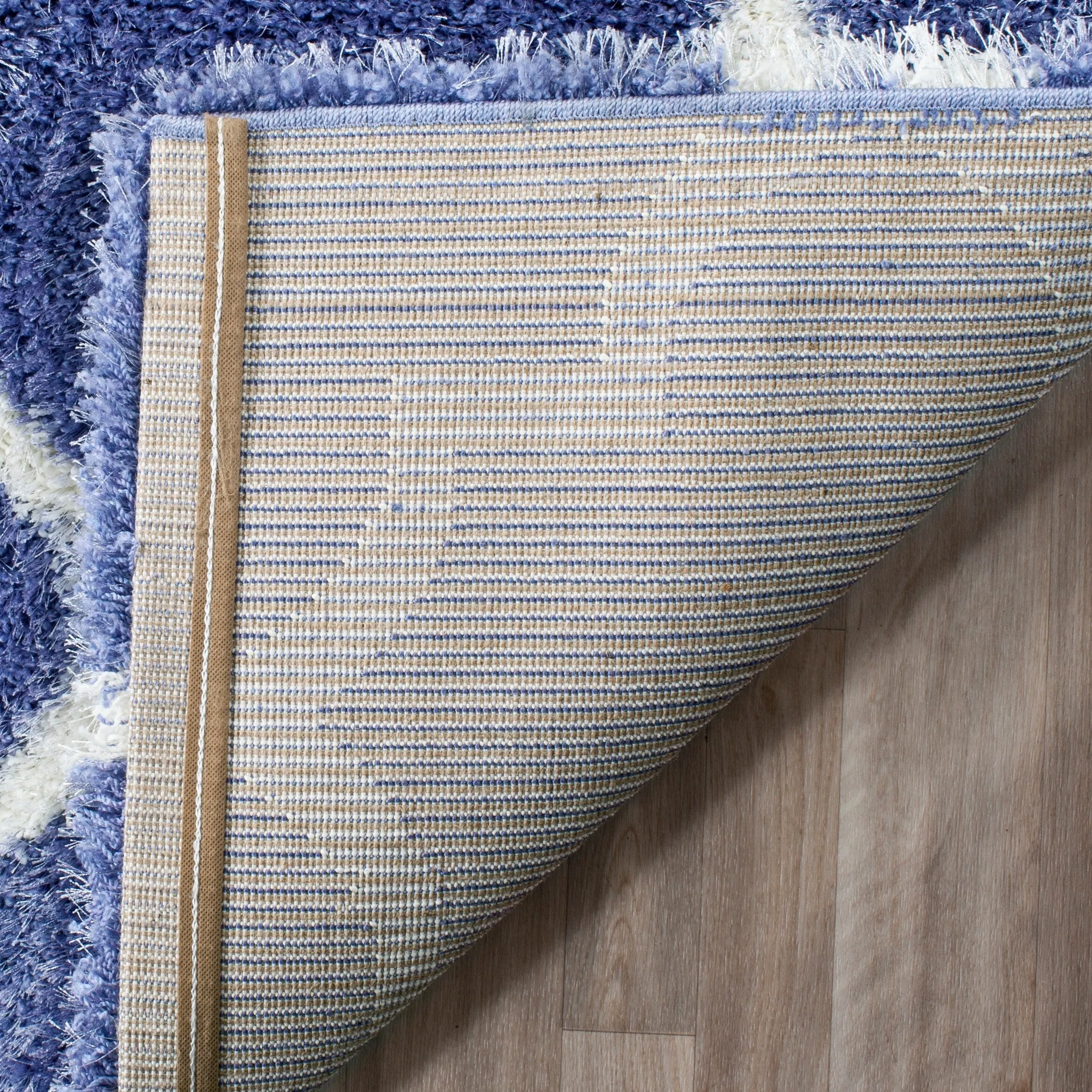 SAFAVIEH Montreal Shag Rosalyn 2-inch Thick Rug