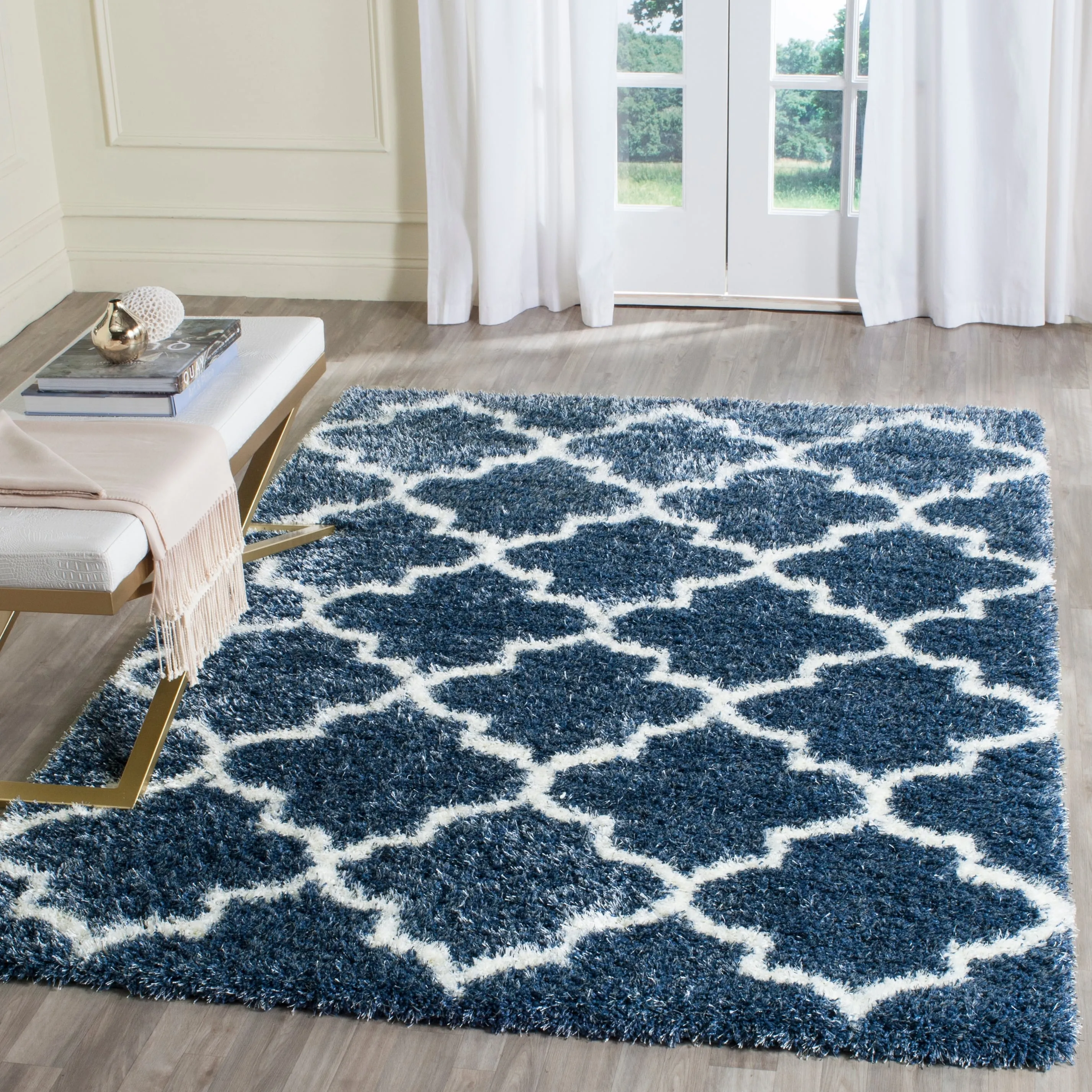 SAFAVIEH Montreal Shag Rosalyn 2-inch Thick Rug