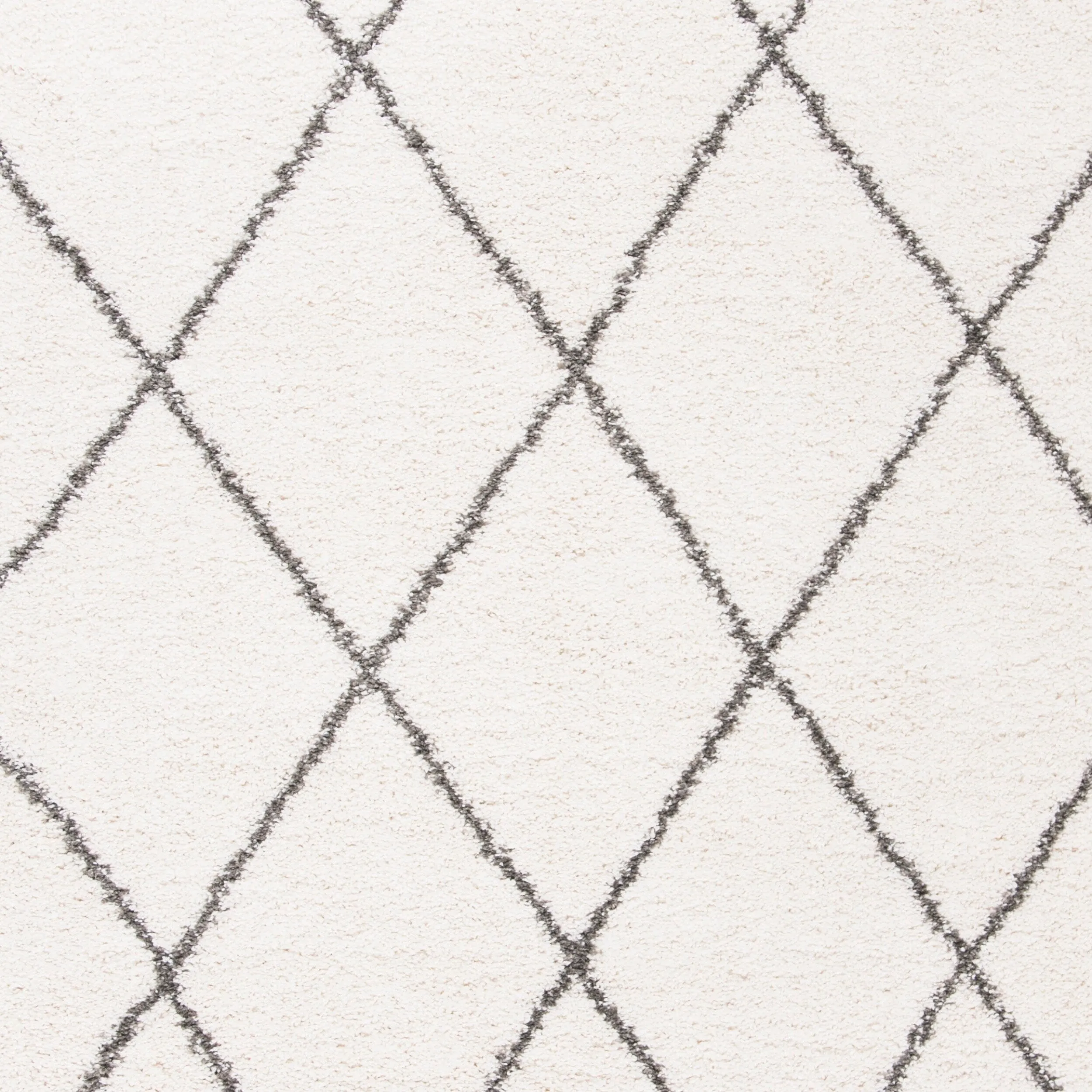 SAFAVIEH Moroccan Fringe Shag Leoma 2-inch Thick Rug