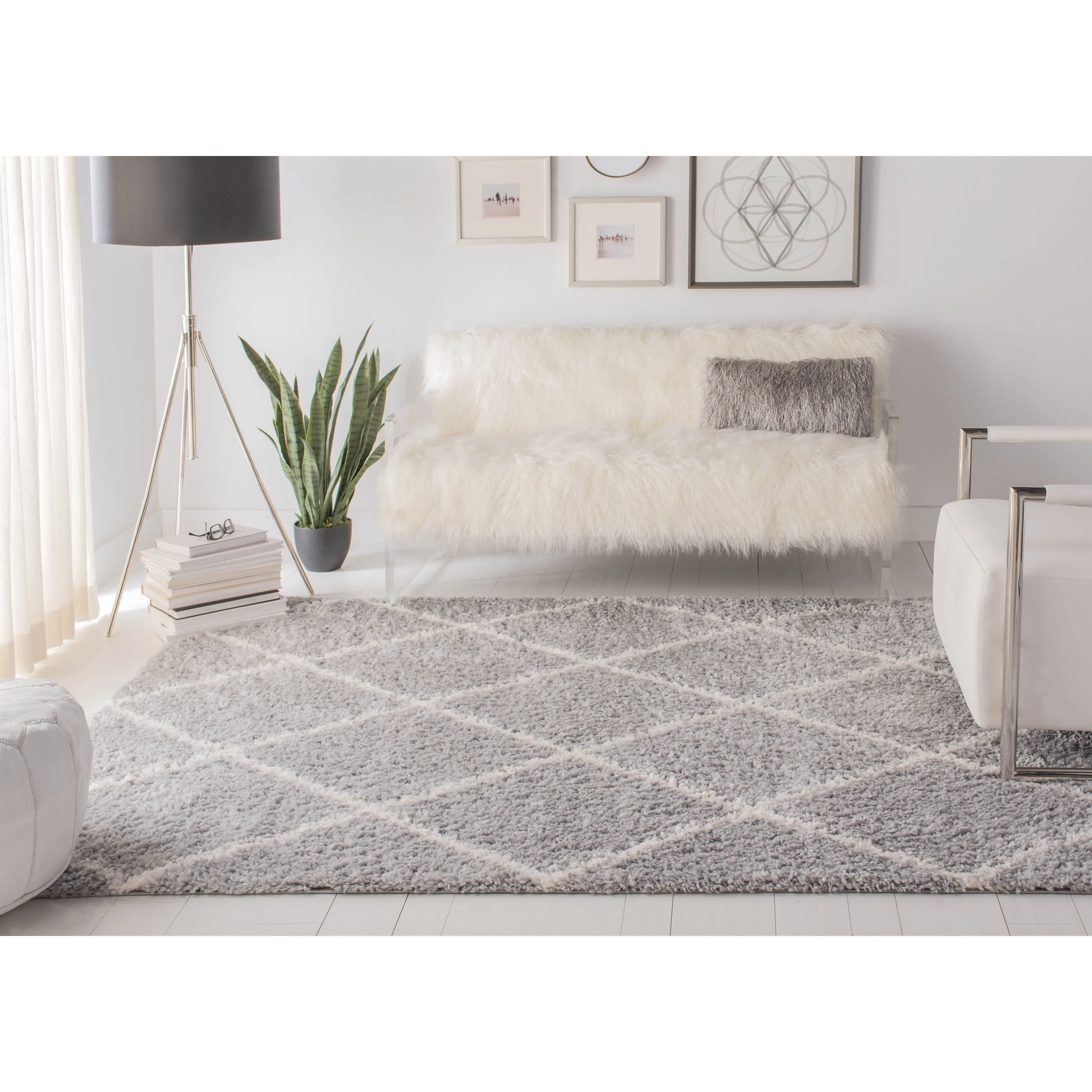 SAFAVIEH Parma Shag Sinda Trellis 1.2-inch Thick Rug