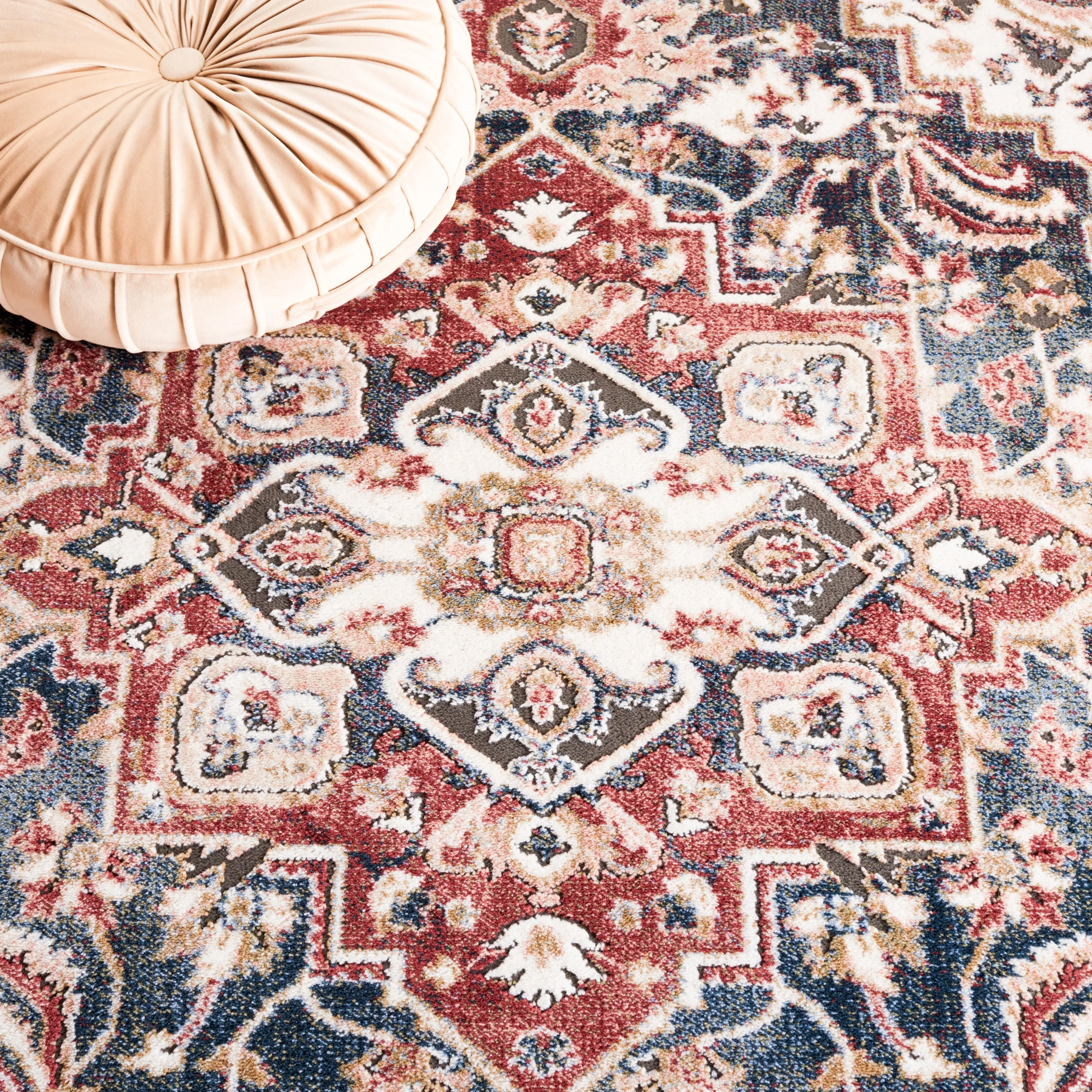 SAFAVIEH Rosewood Bethel Traditional Oriental Rug