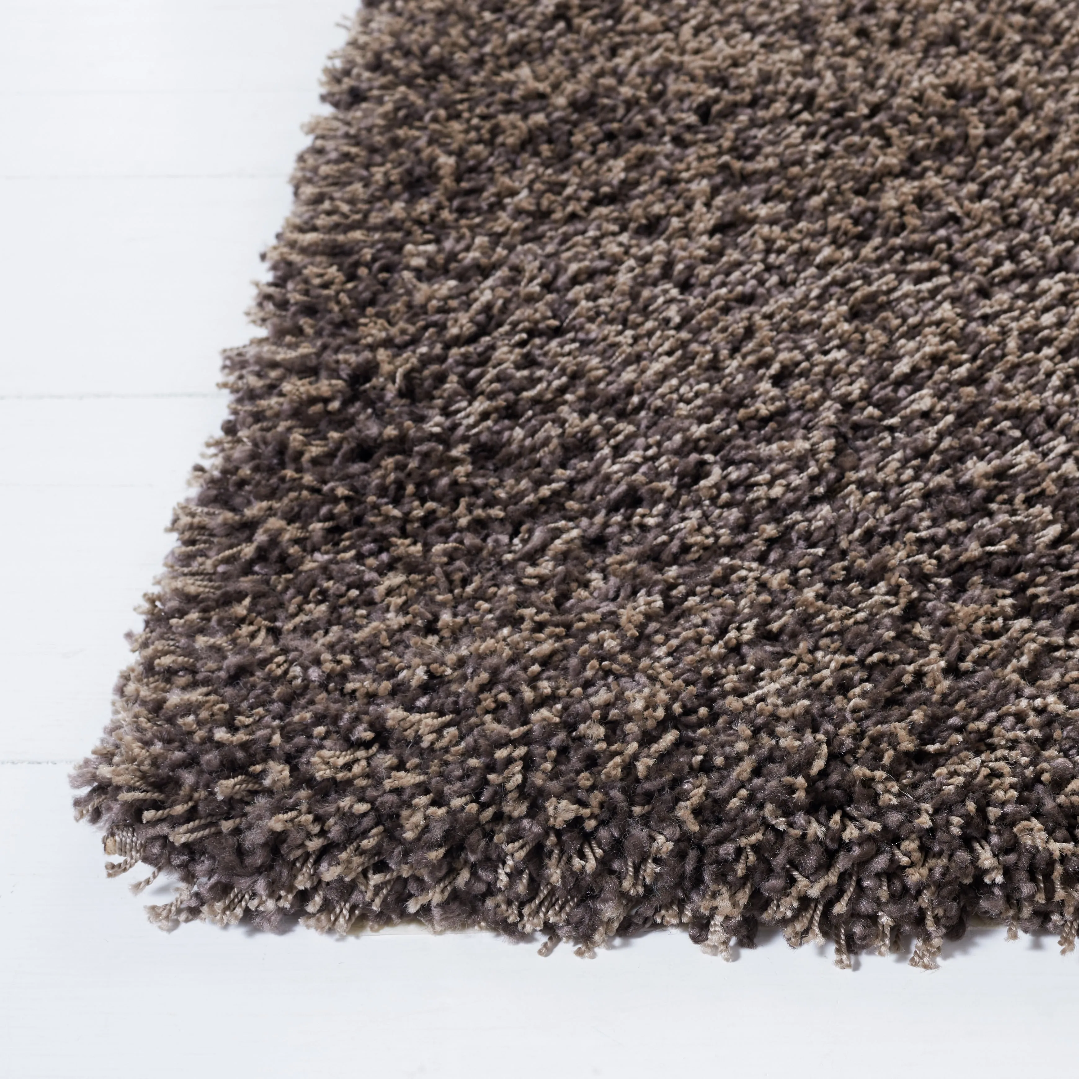SAFAVIEH. Santa Monica Mahalia Shag 2-inch Thick Area Rug