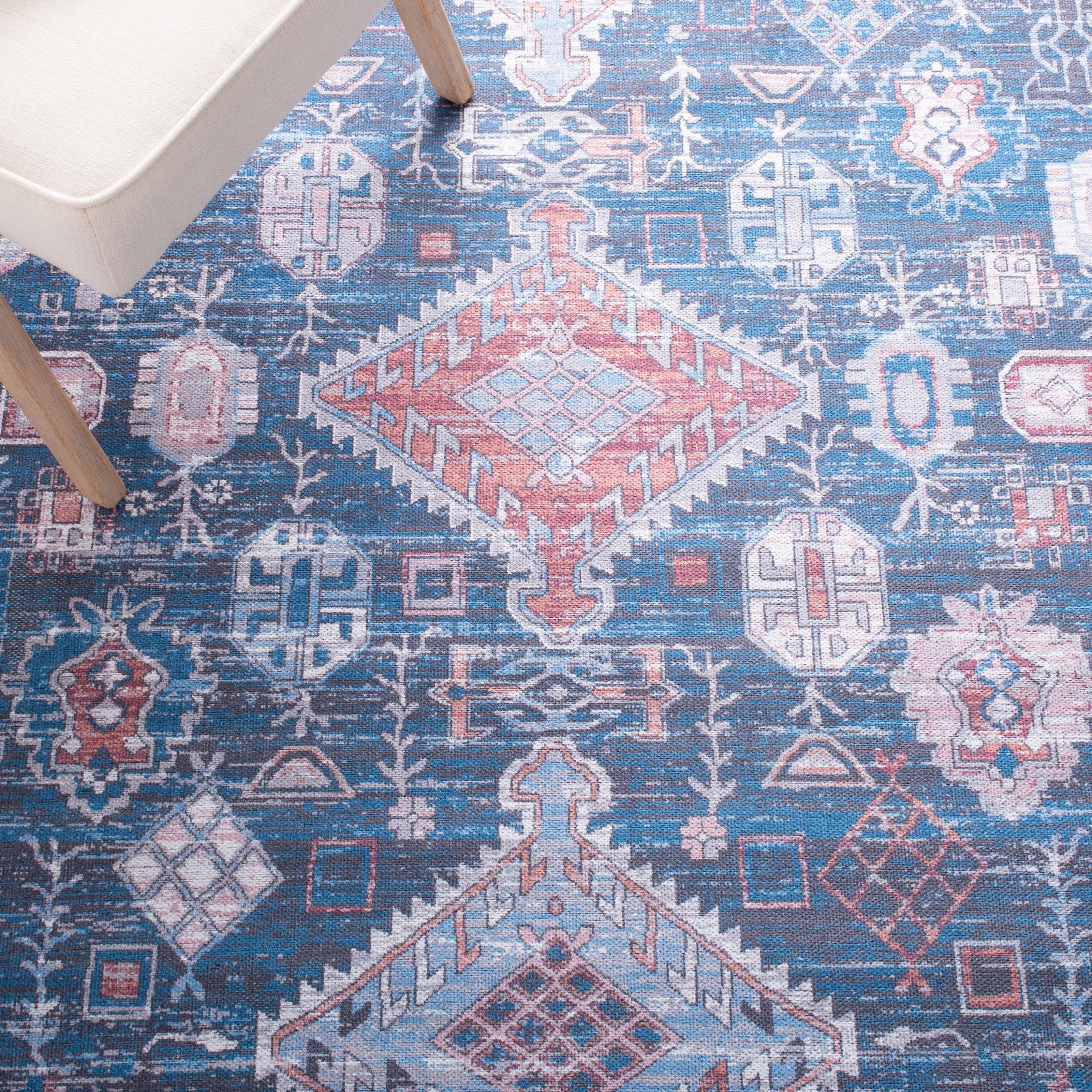 SAFAVIEH Serapi Machine Washable Sybilla Shabby Chic Distressed Rug