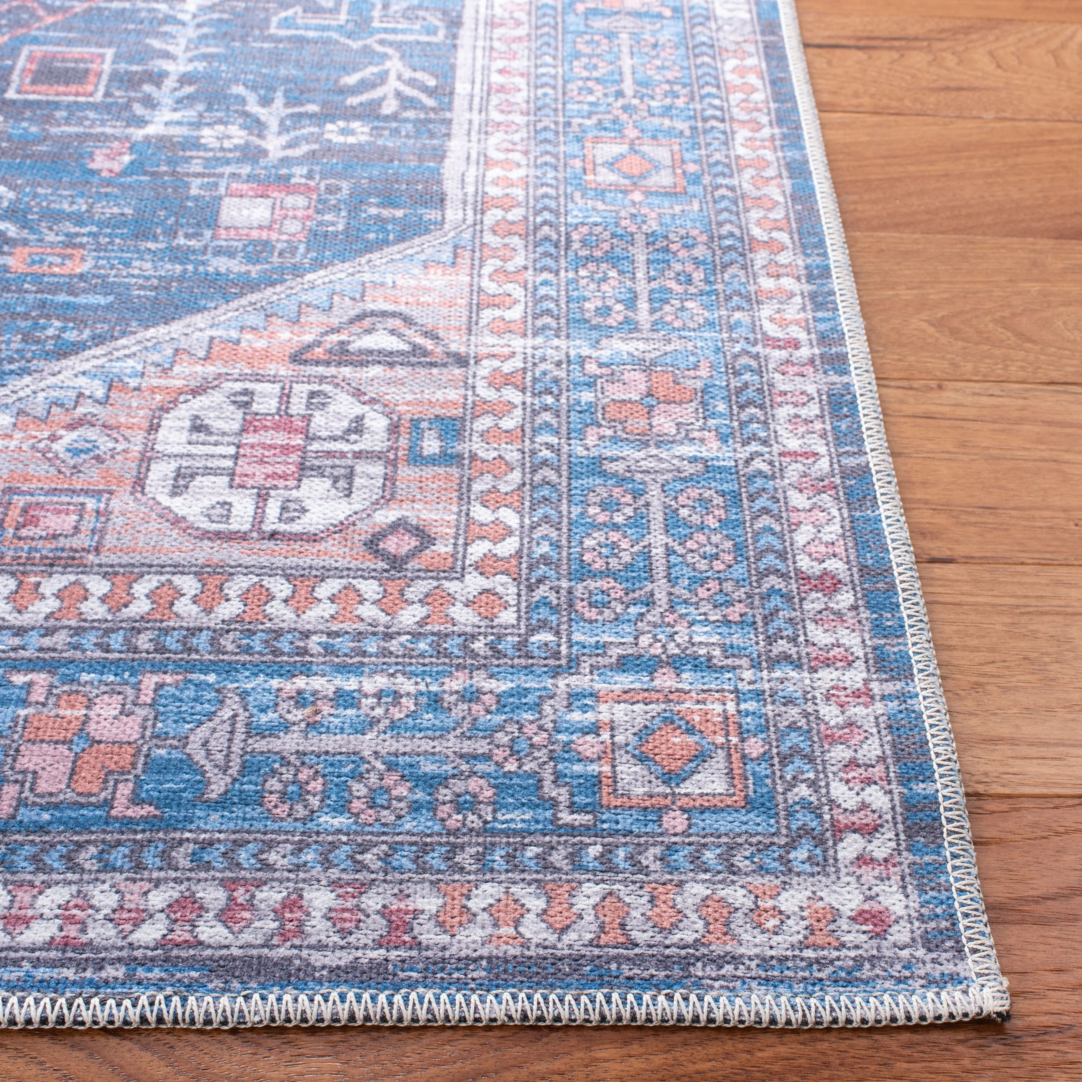 SAFAVIEH Serapi Machine Washable Sybilla Shabby Chic Distressed Rug