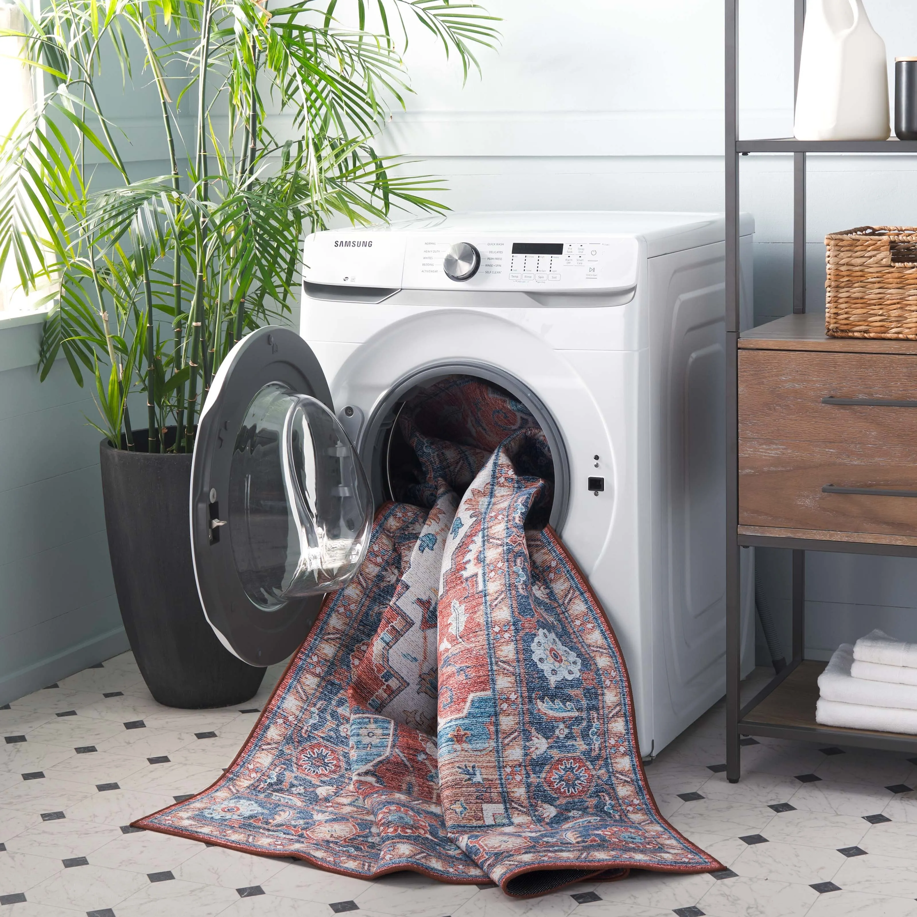SAFAVIEH Tucson Ava Machine Washable Slip Resistant Shabby Chic