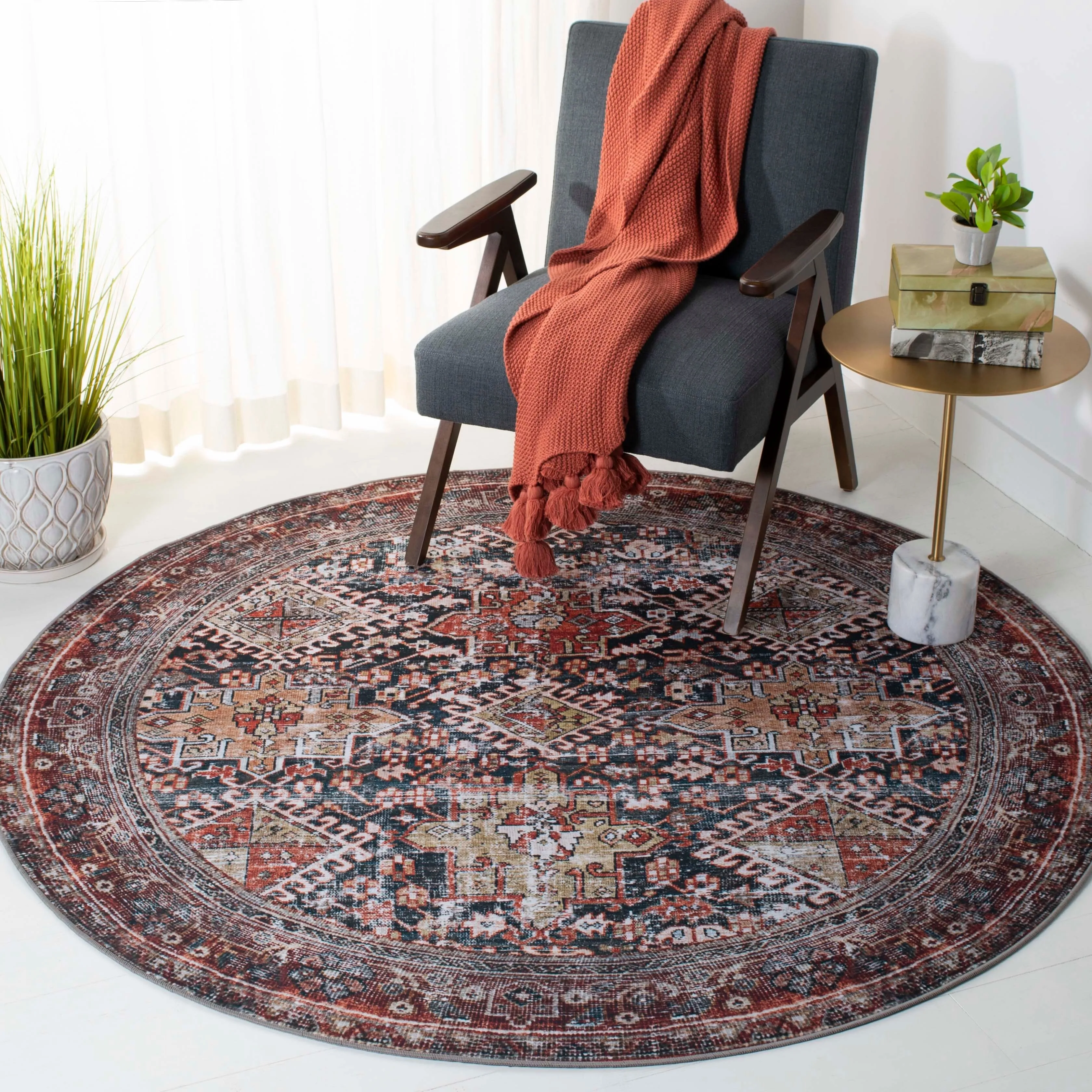 SAFAVIEH Tucson Machine Washable Slip Resistant Eldora Traditional Rug