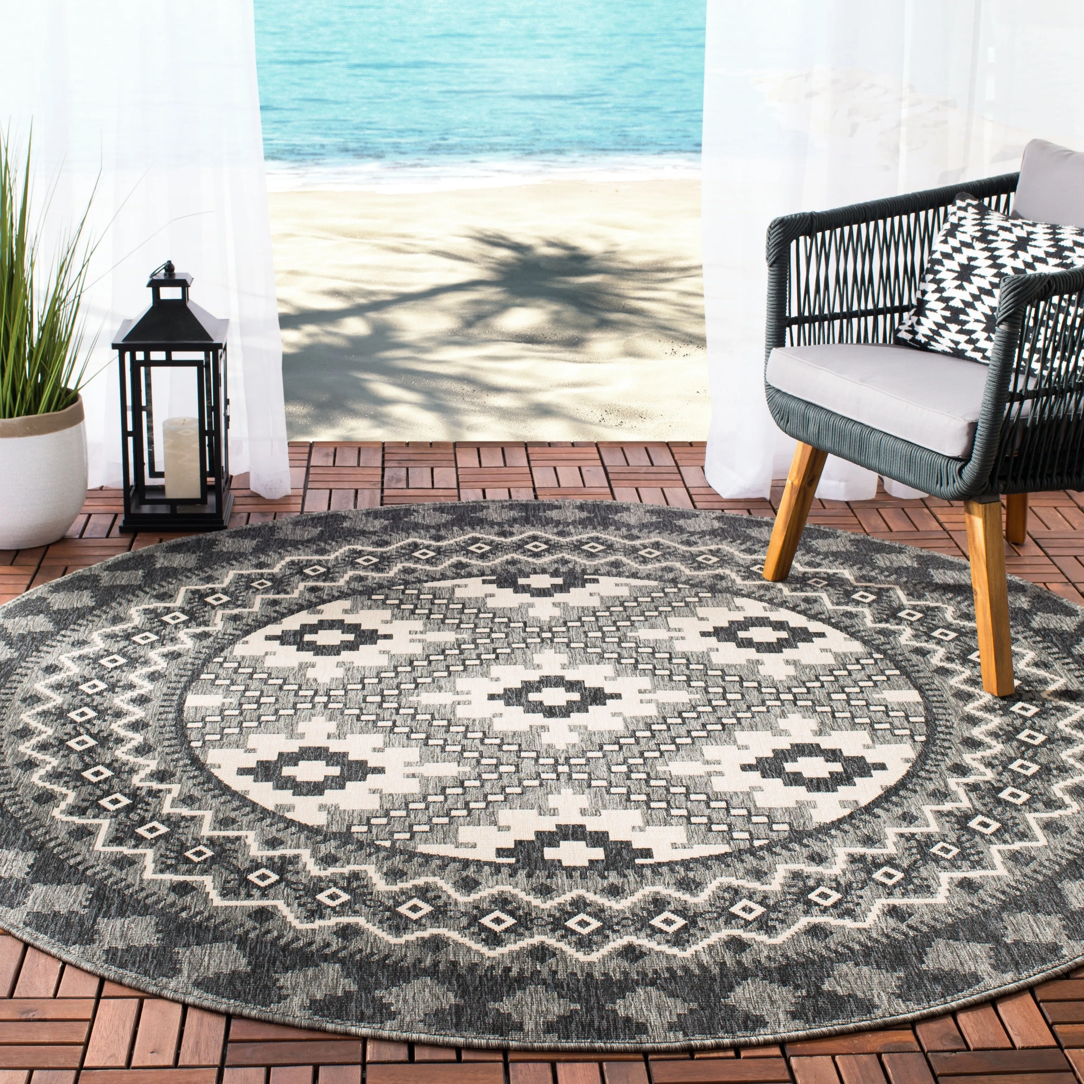 SAFAVIEH Veranda Eyvor Indoor/ Outdoor Waterproof Patio Backyard Rug