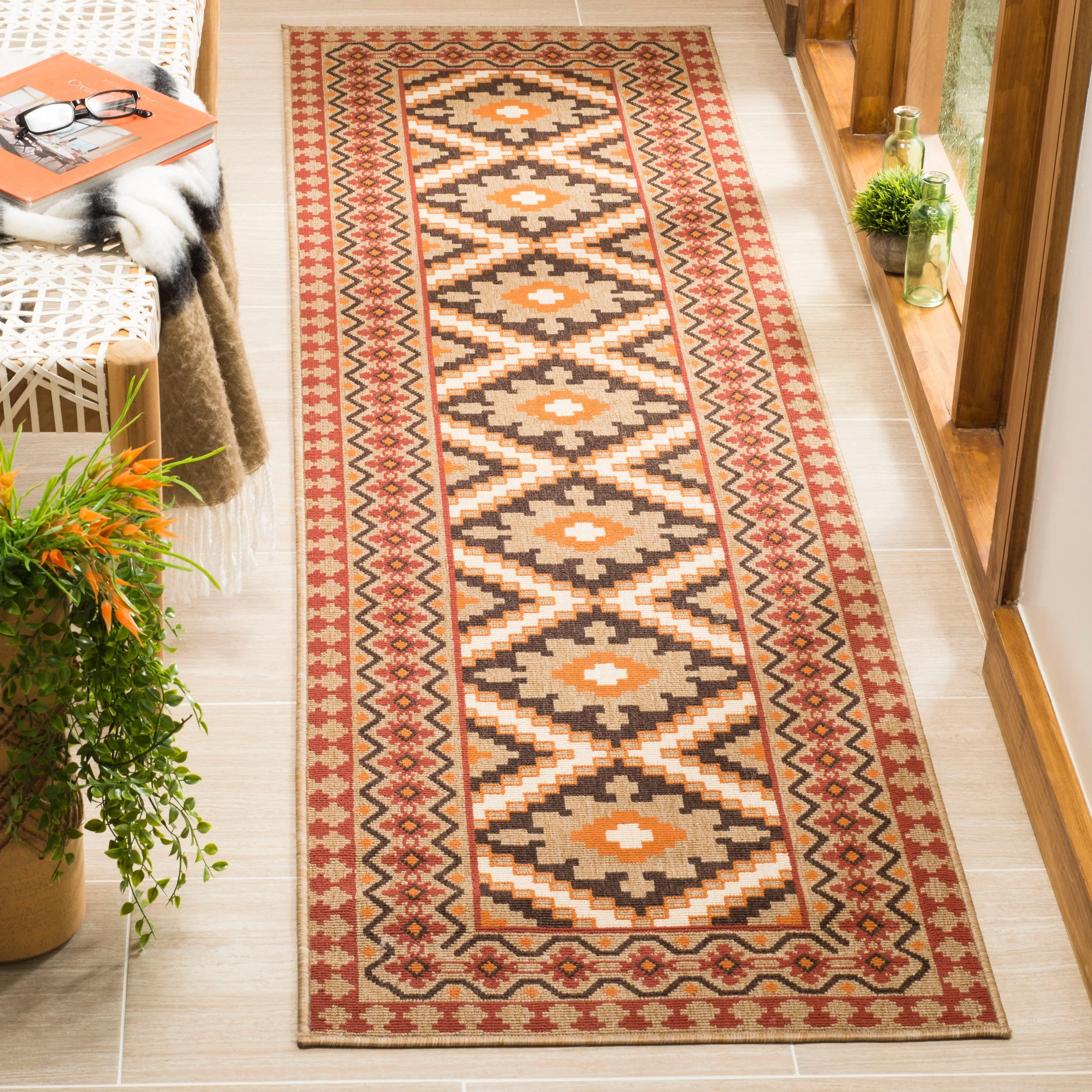 SAFAVIEH Veranda Eyvor Indoor/ Outdoor Waterproof Patio Backyard Rug
