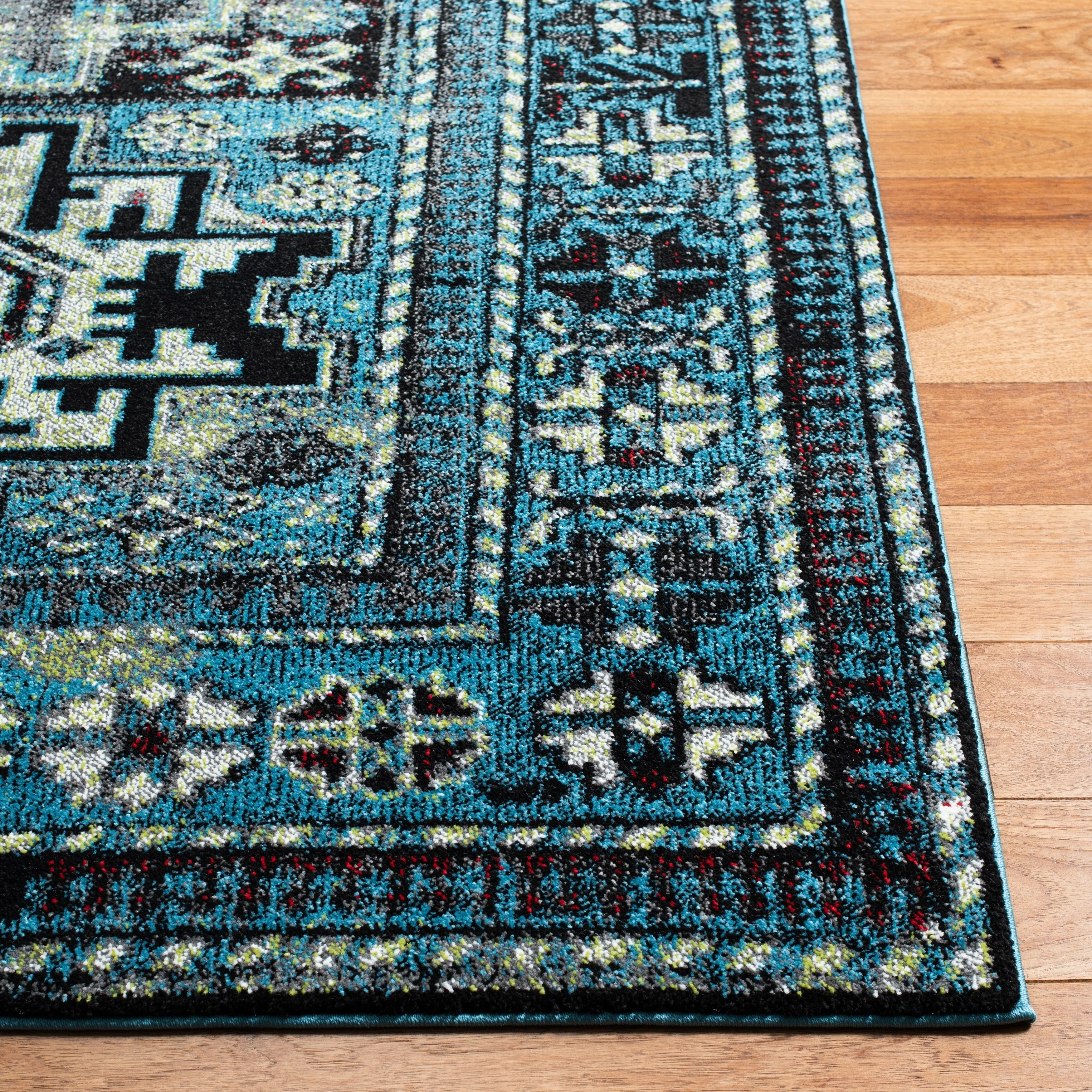 SAFAVIEH. Vintage Hamadan Lilla Oriental Distressed Rug