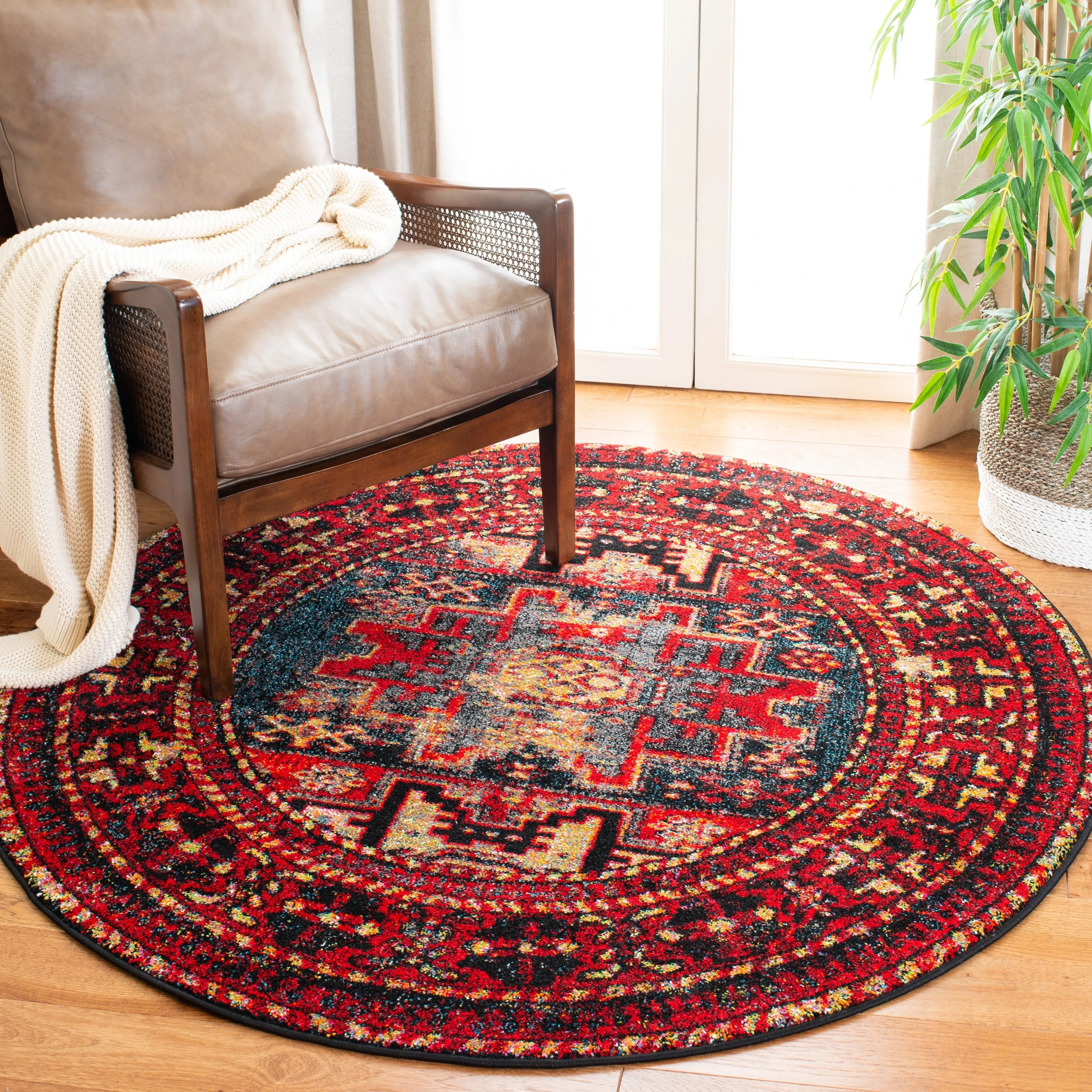 SAFAVIEH. Vintage Hamadan Lilla Oriental Distressed Rug
