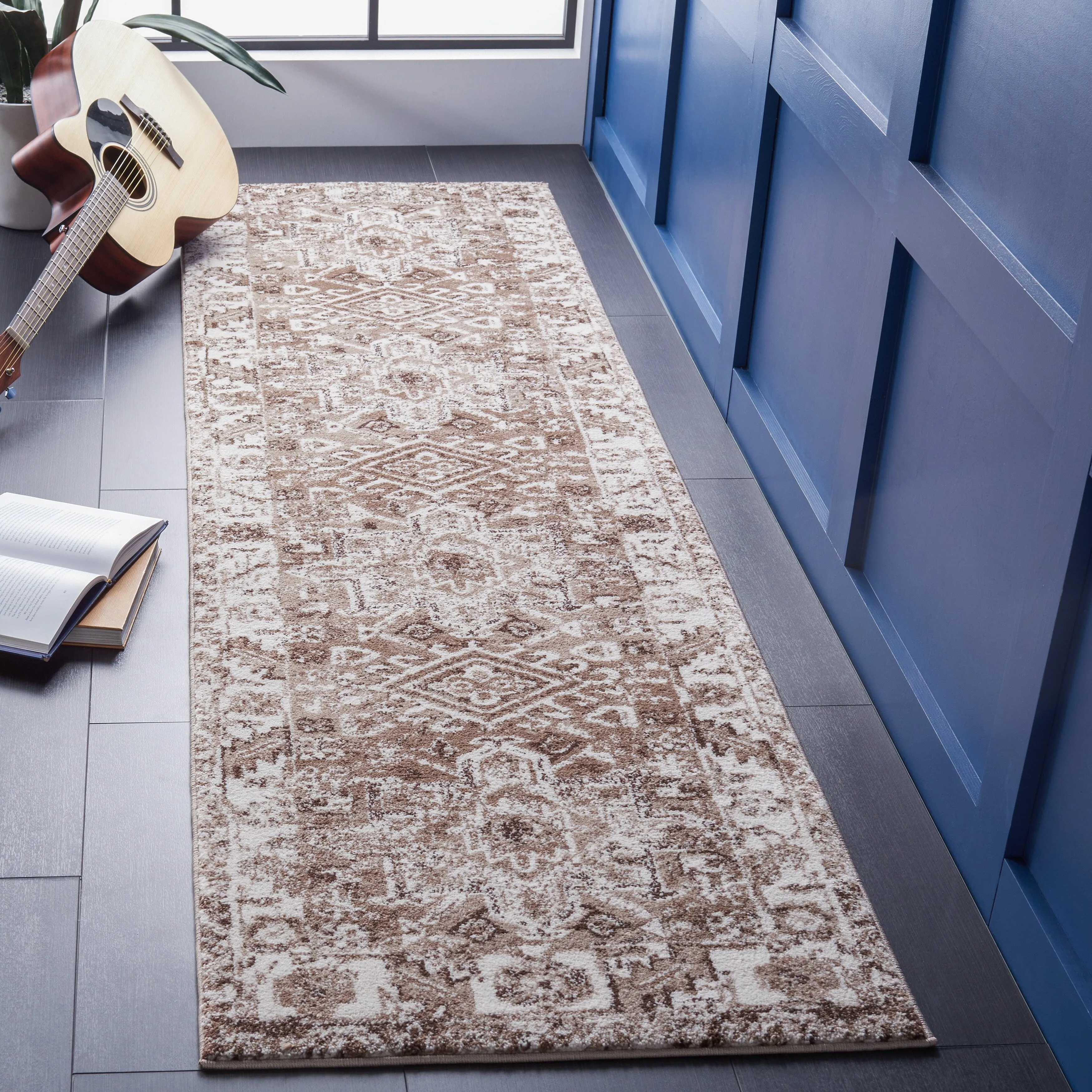 SAFAVIEH Vintage Hamadan Vina Oriental Rug
