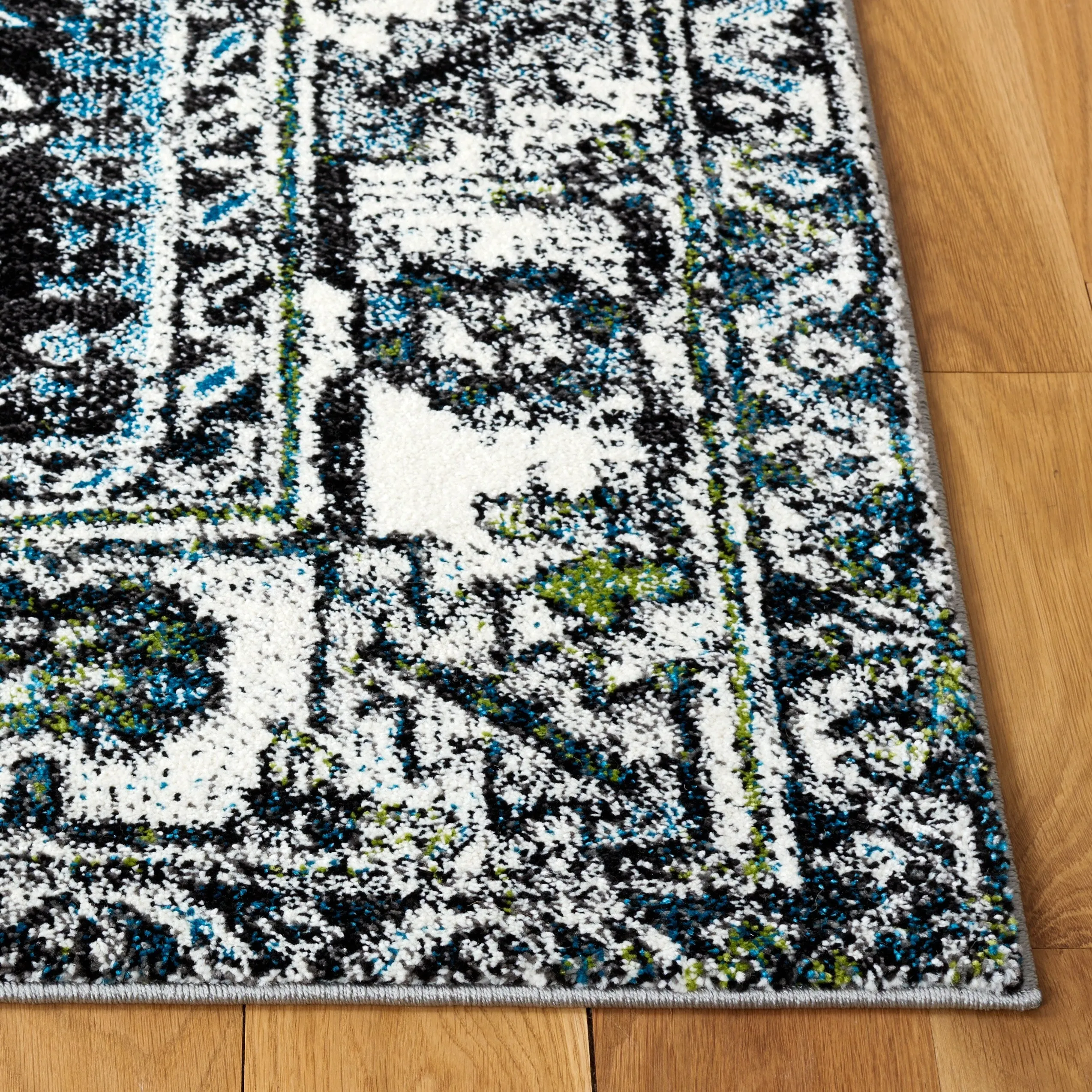 SAFAVIEH Vintage Hamadan Vina Oriental Rug