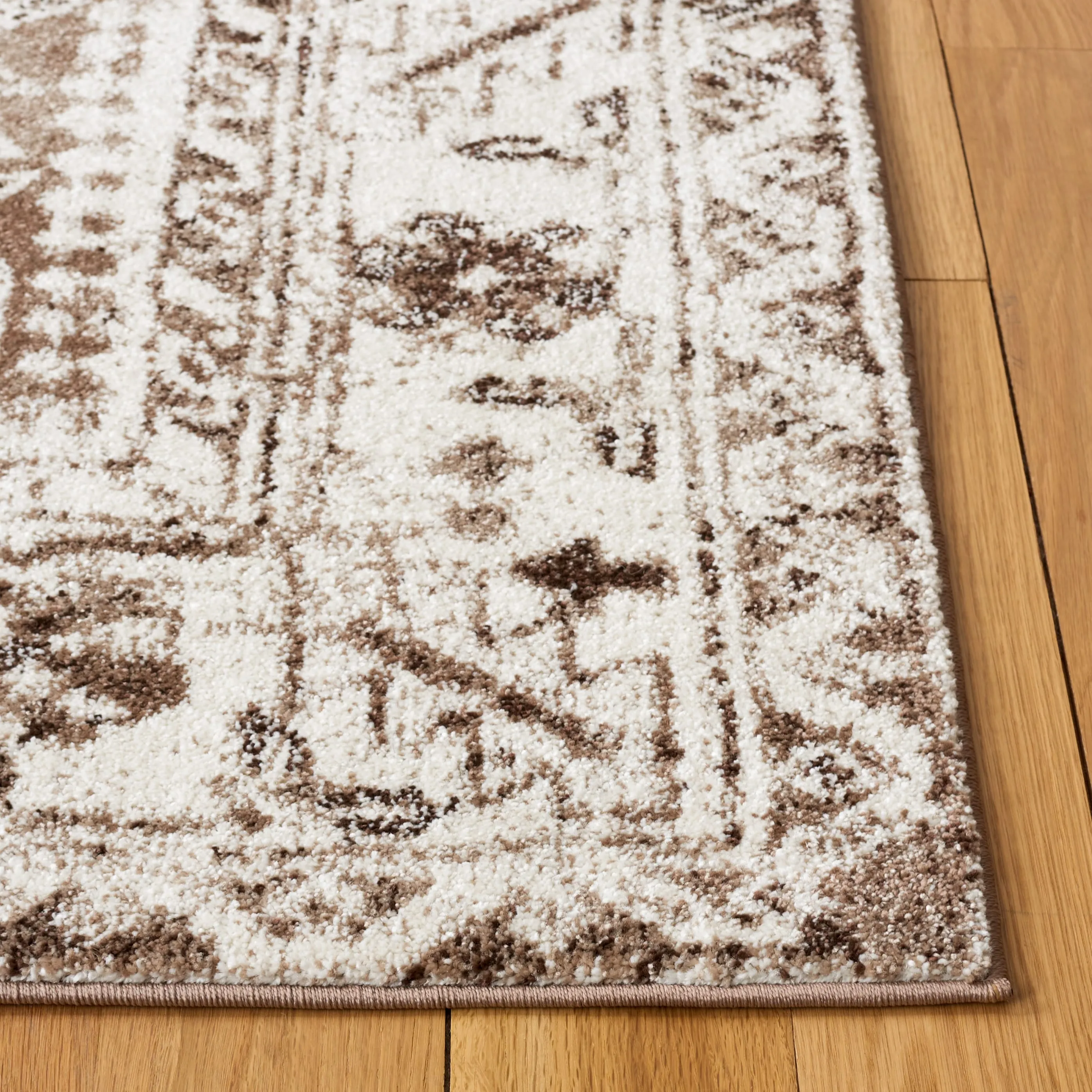 SAFAVIEH Vintage Hamadan Vina Oriental Rug