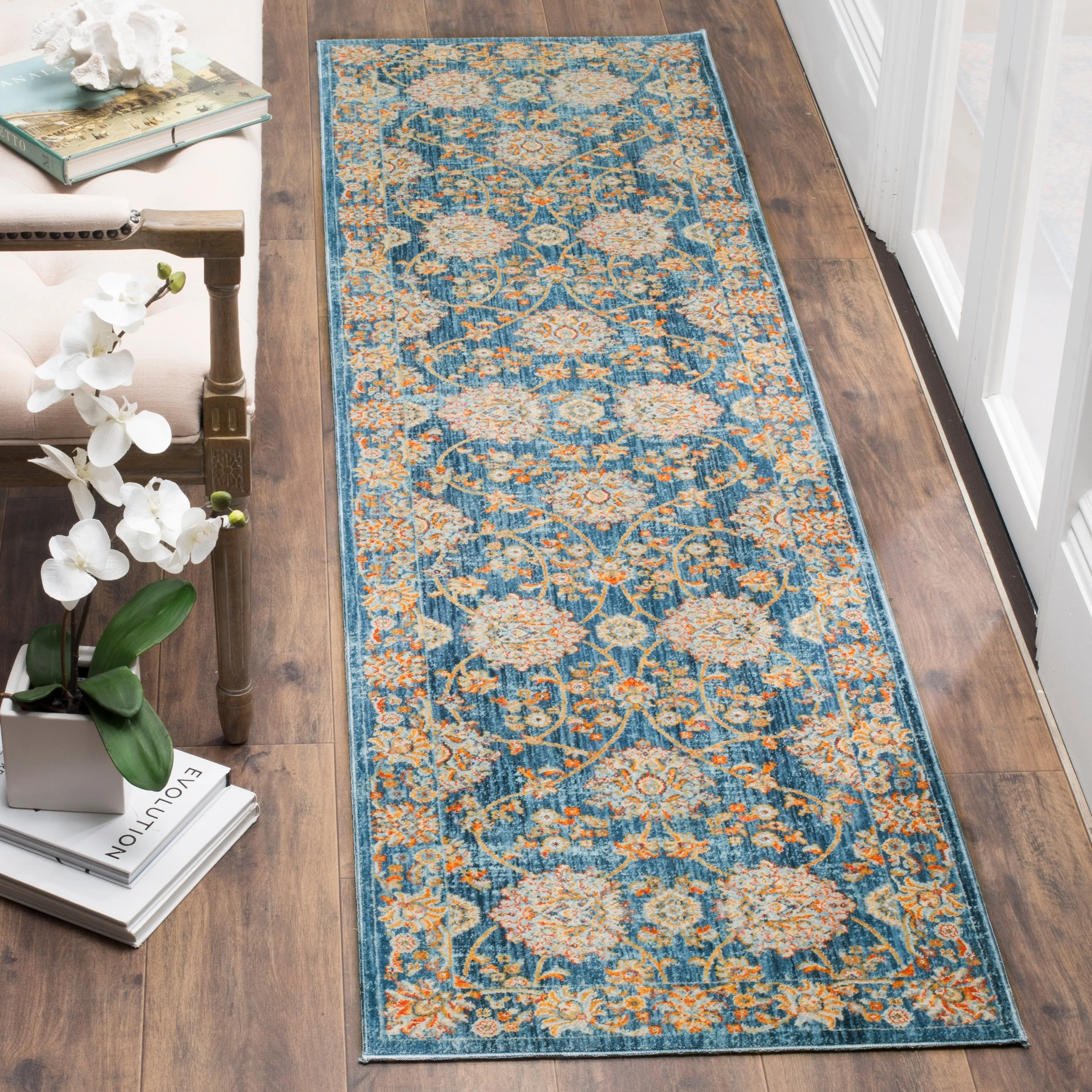 SAFAVIEH Vintage Persian Bernharda Traditional Oriental Rug