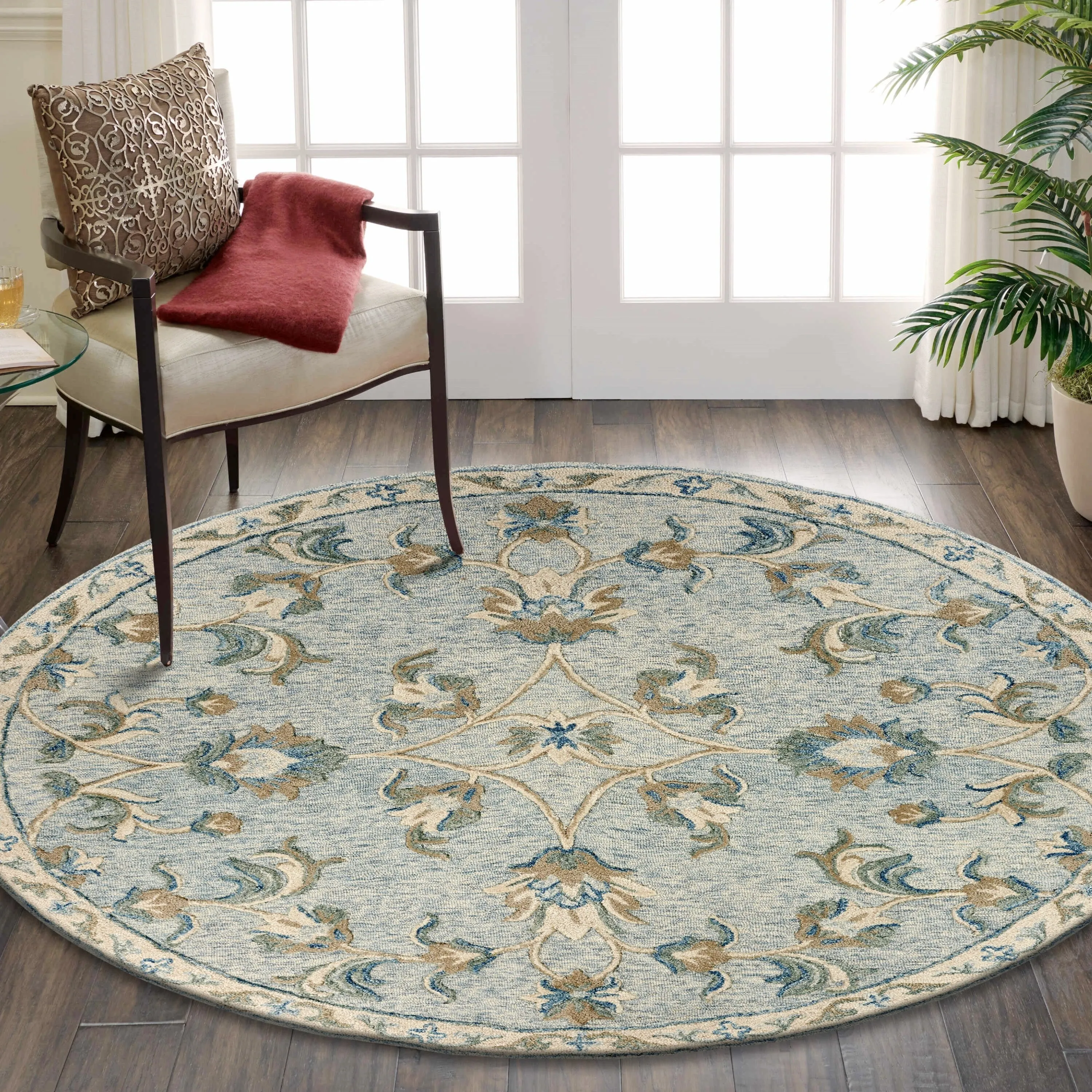 Sevita Traditional Floral Bloom Wool Area Rug