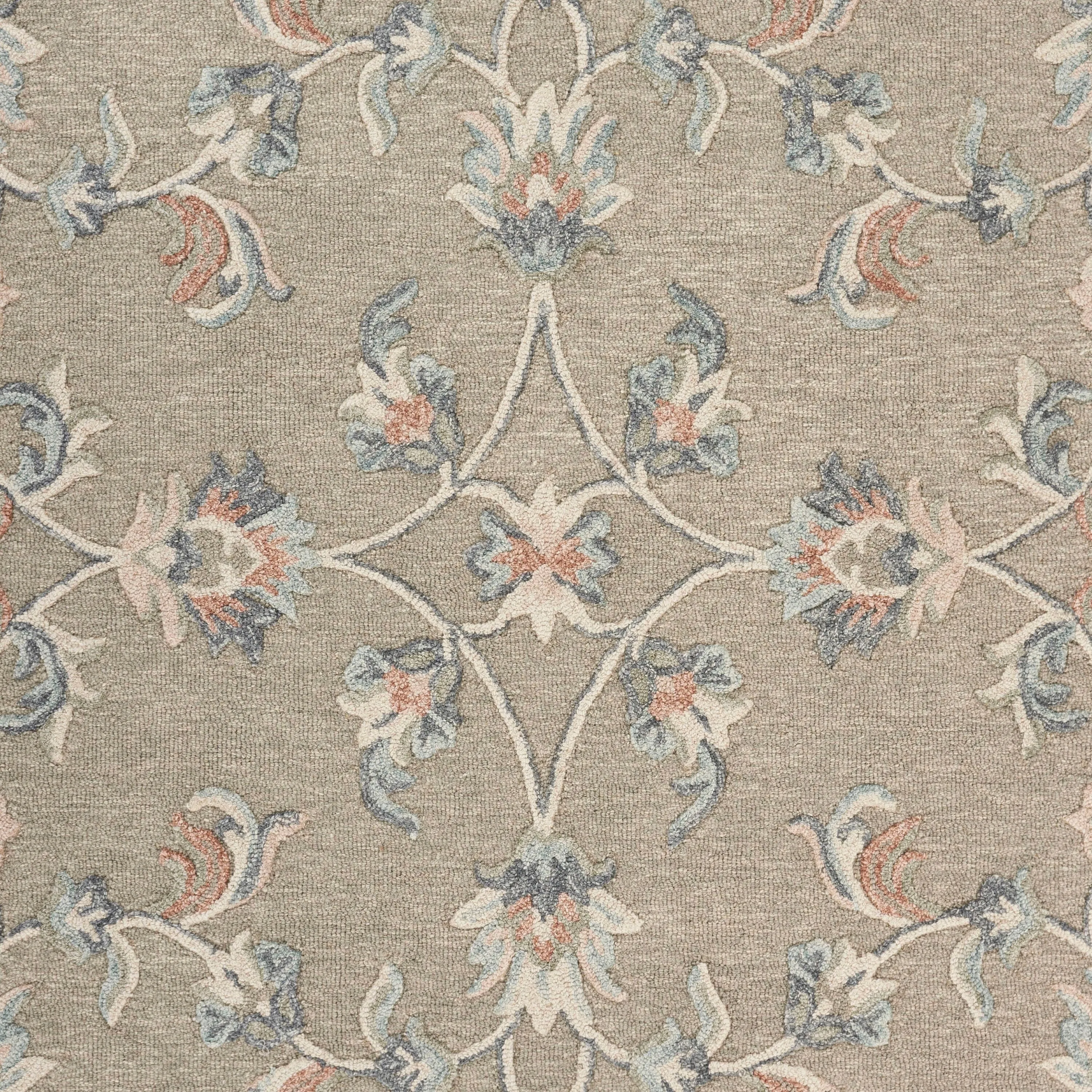 Sevita Traditional Floral Bloom Wool Area Rug