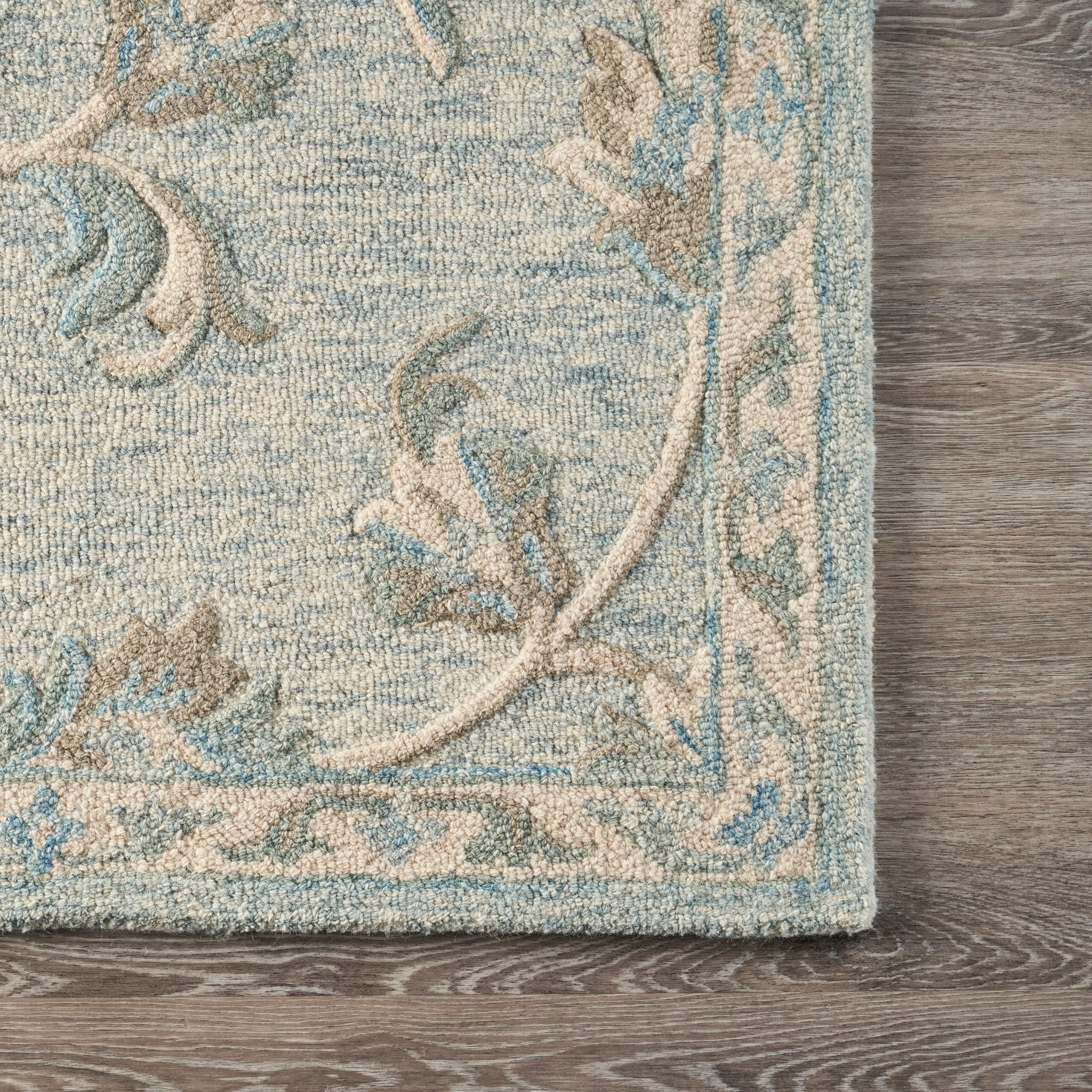 Sevita Traditional Floral Bloom Wool Area Rug