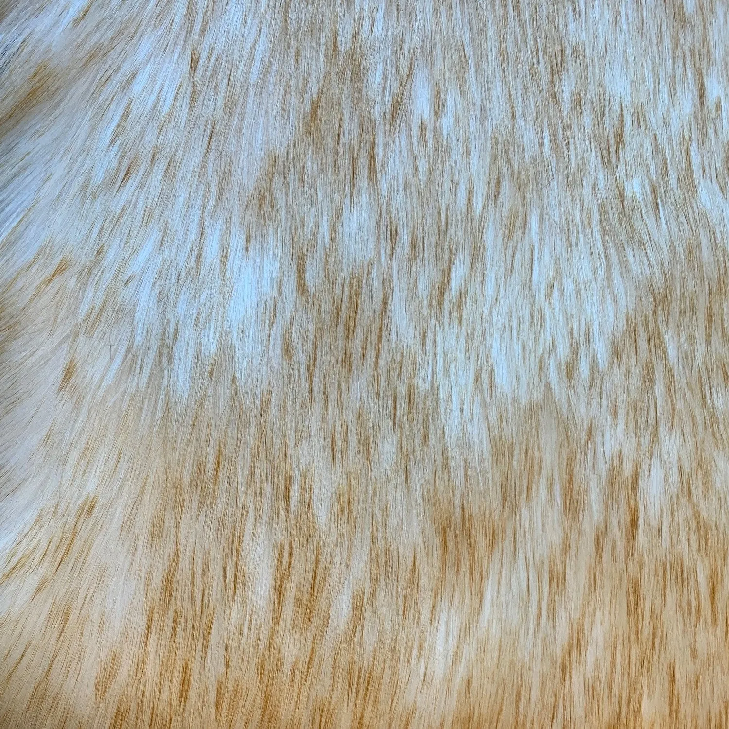 Silver Orchid Nansen Luxurious Faux Sheepskin Round Shag Area Rug