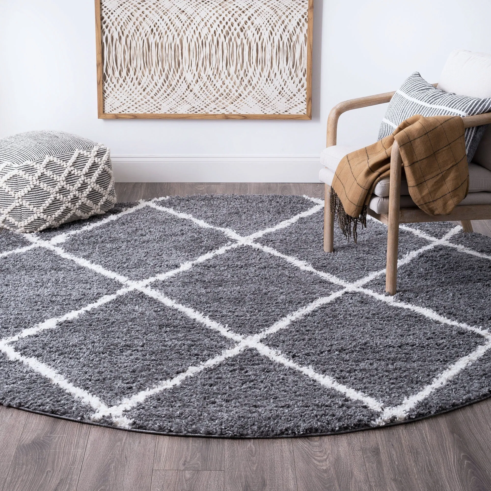 Sohni Shag Farmhouse Diamond Indoor Area Rug