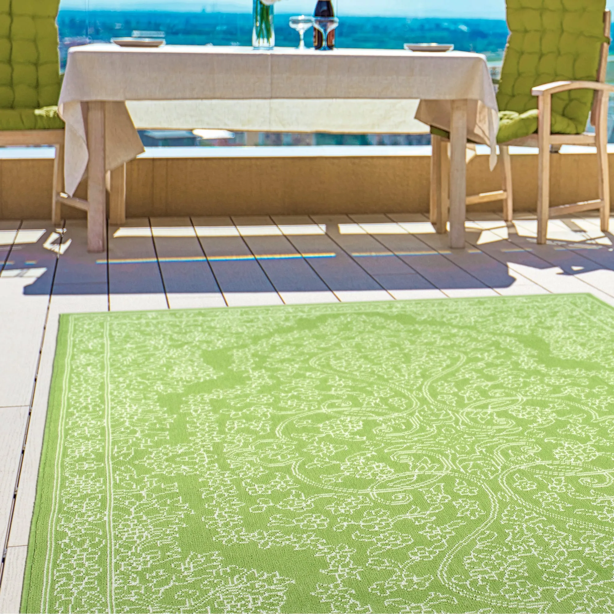 Sunice Traditional Oriental Floral Pattern Indoor/ Outdoor Area Rug