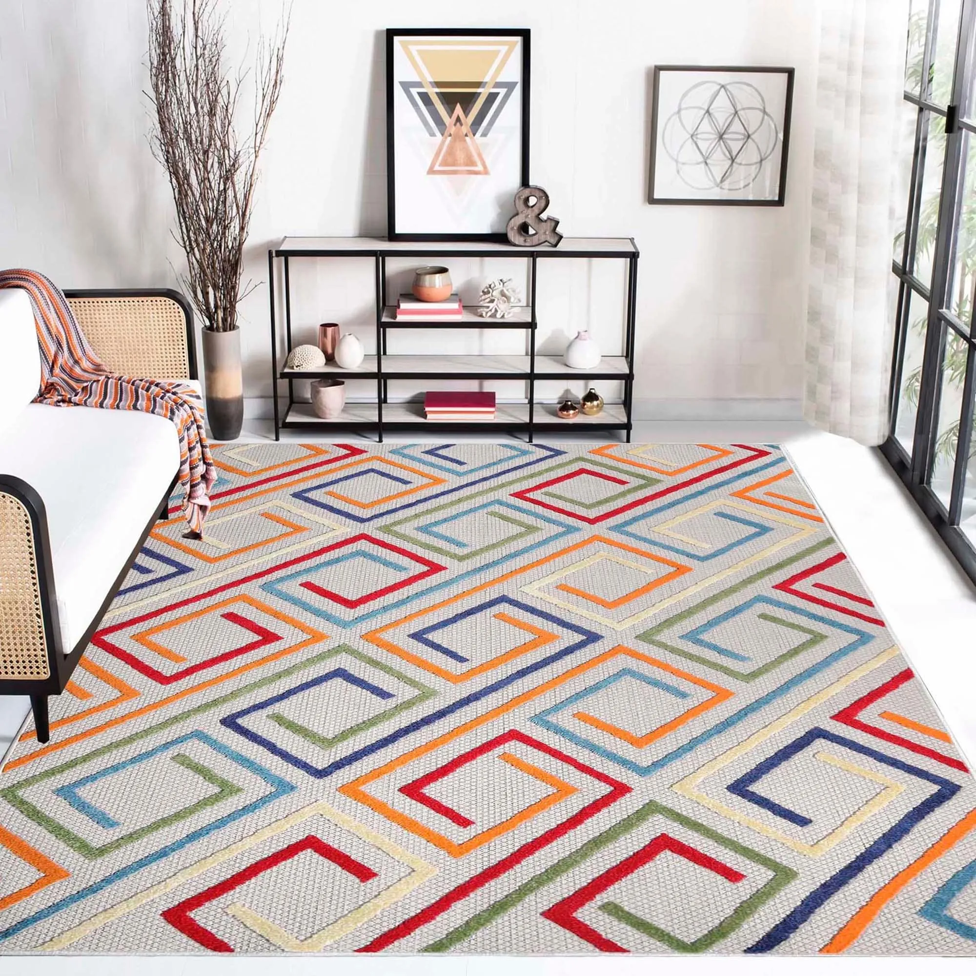 Superior Ares Modern Geometric Diamond Indoor Outdoor Area Rug