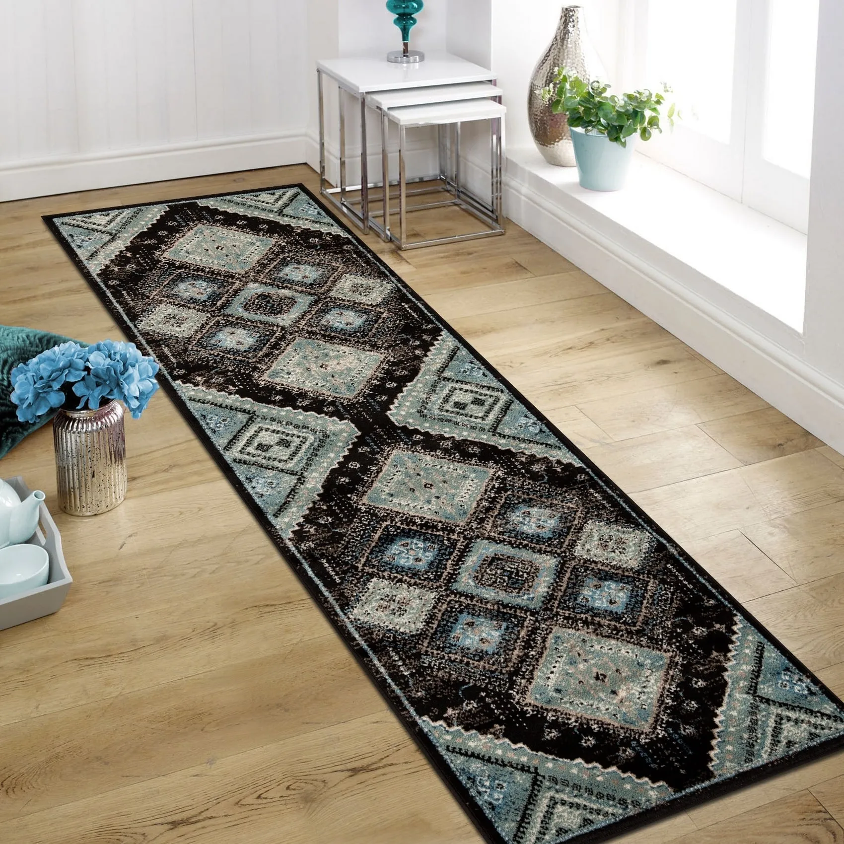 Superior Bohemian Geometric Diamonds Indoor Area Rug
