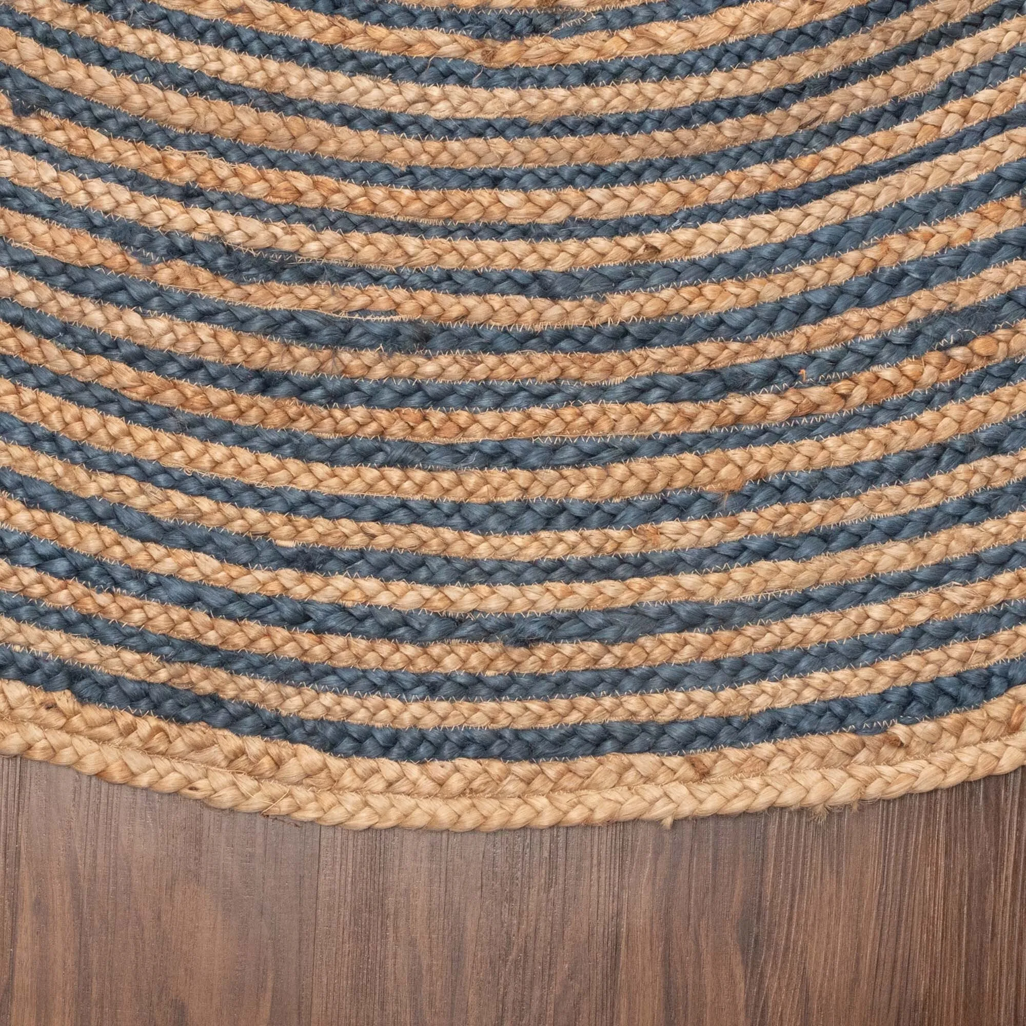 Superior Braided Jute Reversible Indoor Outdoor Area Rug