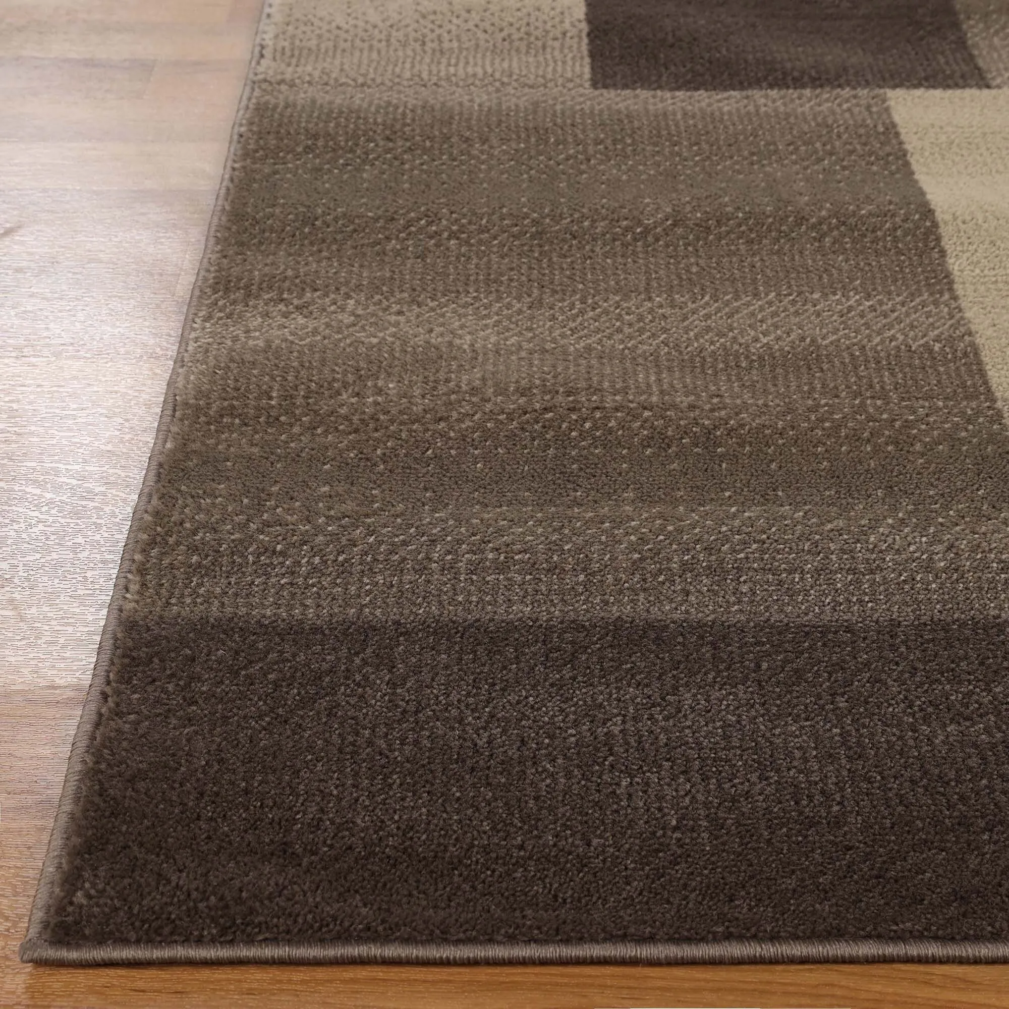 Superior Clifton Geometric Modern Indoor Area Rug