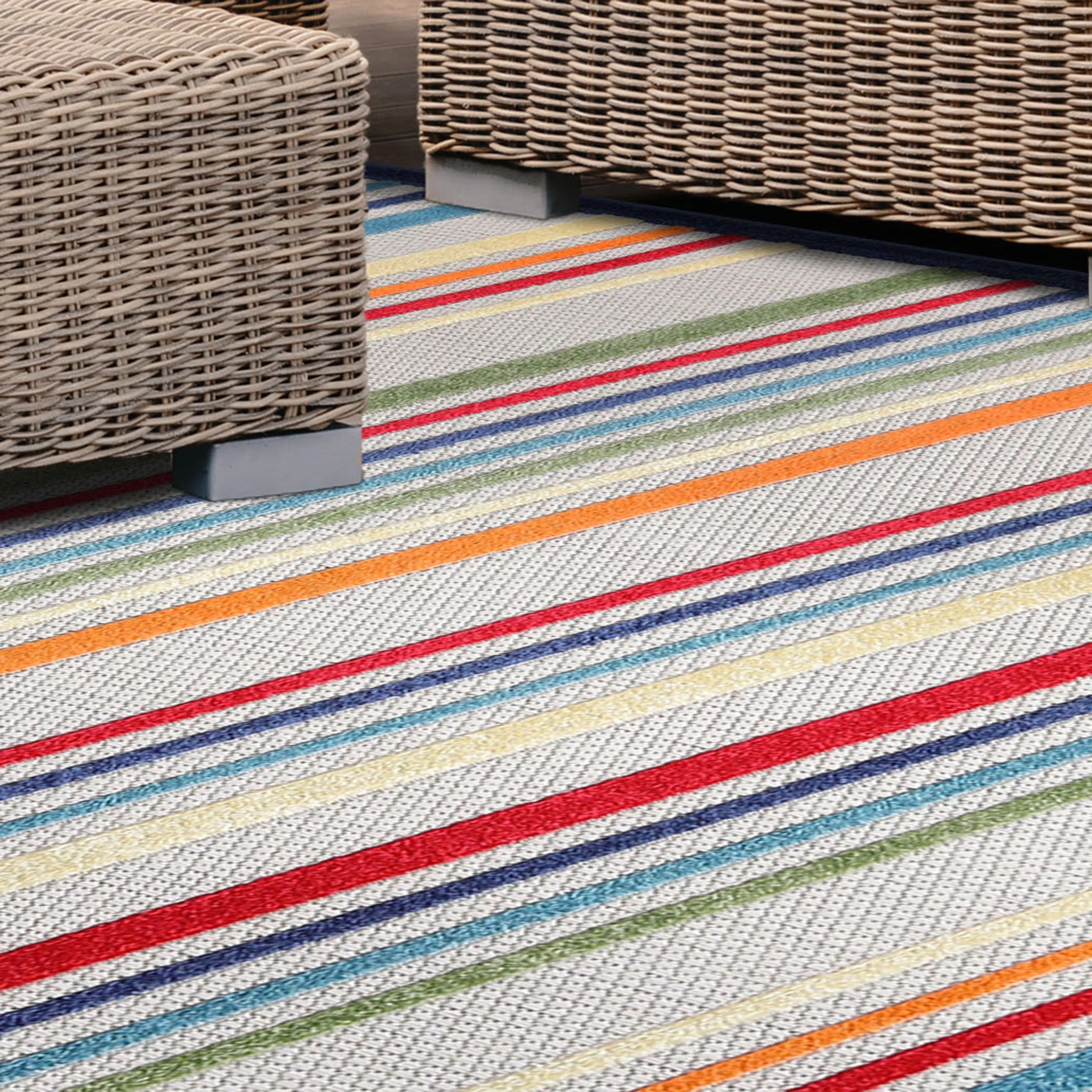 Superior Coastal Stripe Geometric Modern Indoor Outdoor Area Rug