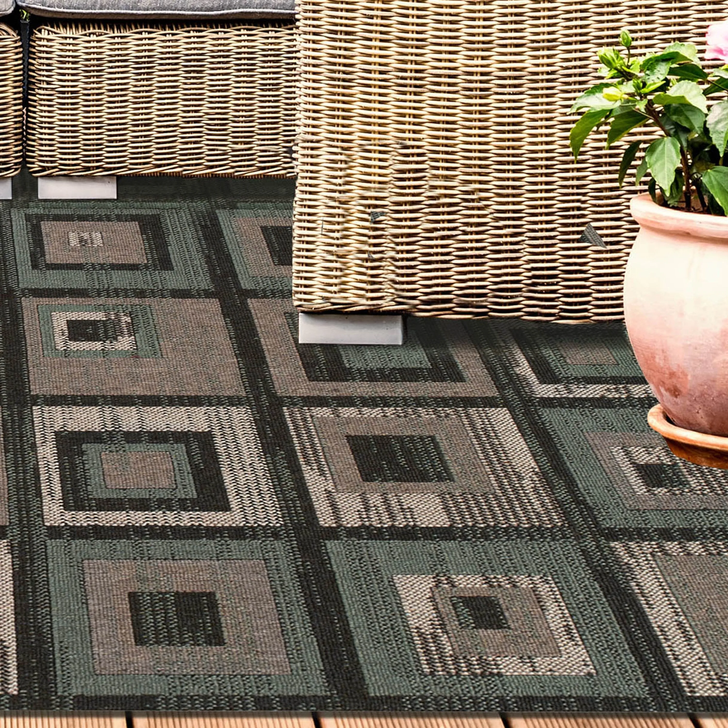 Superior Color Block Tile Geometric Indoor Outdoor Area Rug