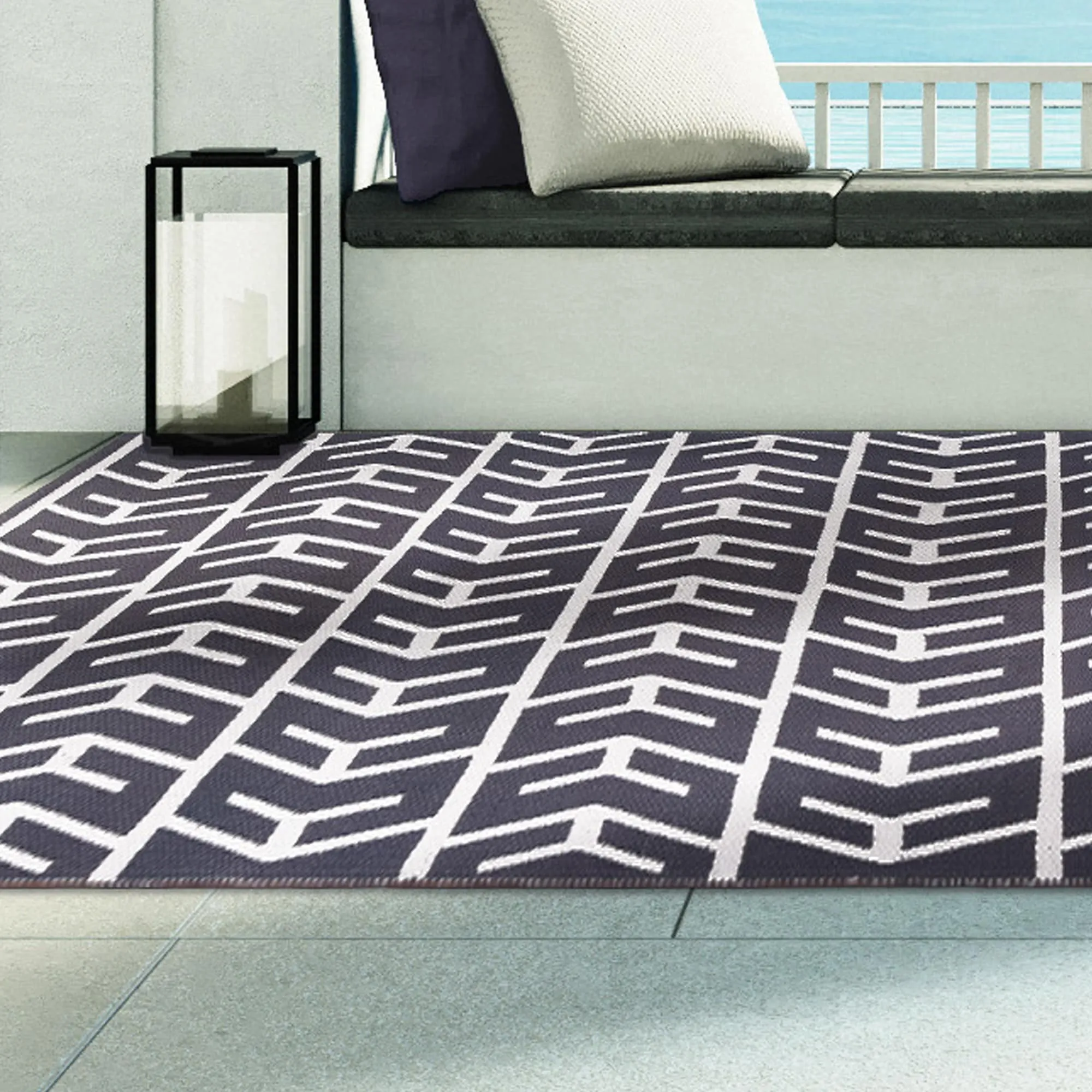 Superior Contemporary Arrow Indoor Outdoor Area Rug