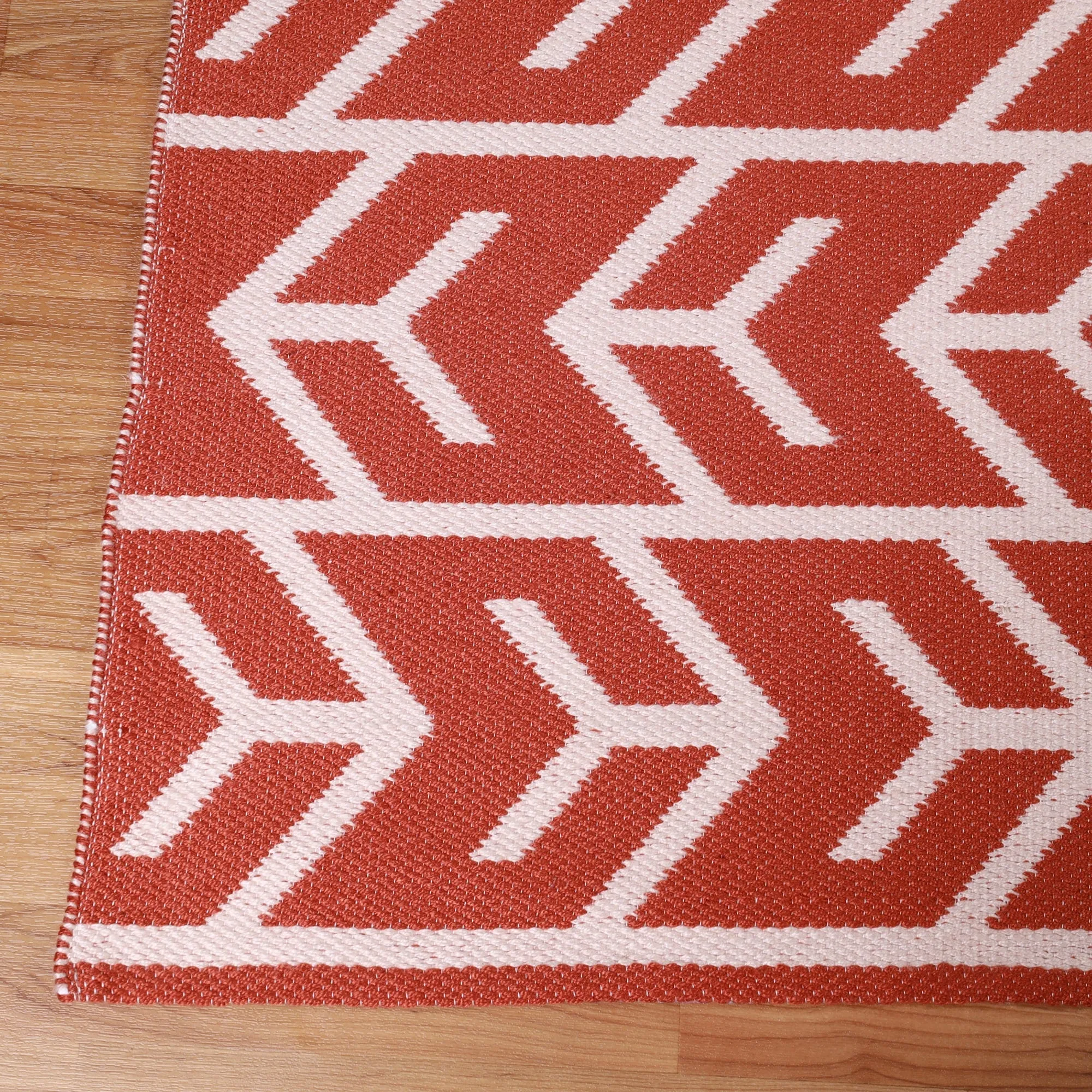 Superior Contemporary Arrow Indoor Outdoor Area Rug