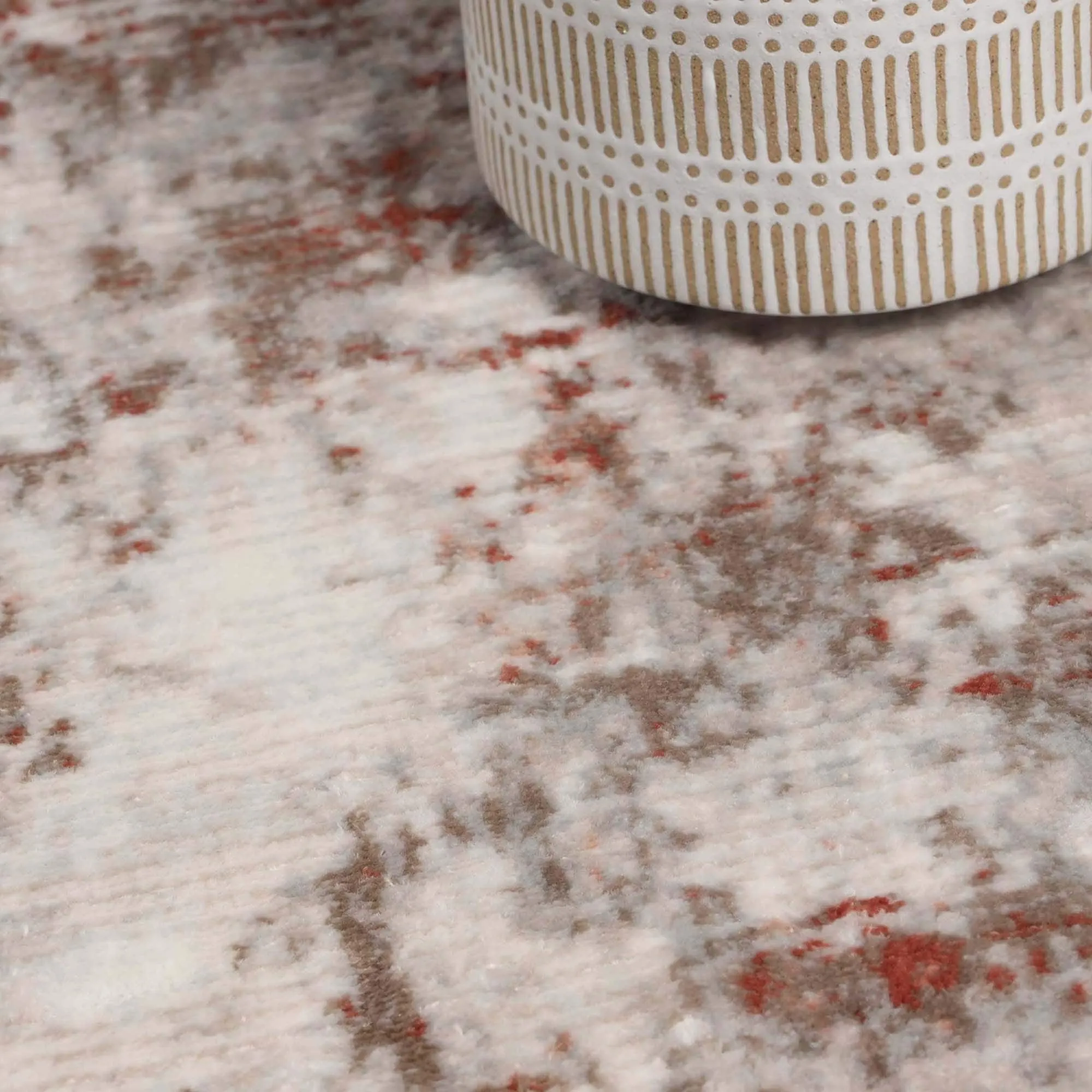 Superior Euphemia Distressed Abstract Indoor Runner or Area Rug