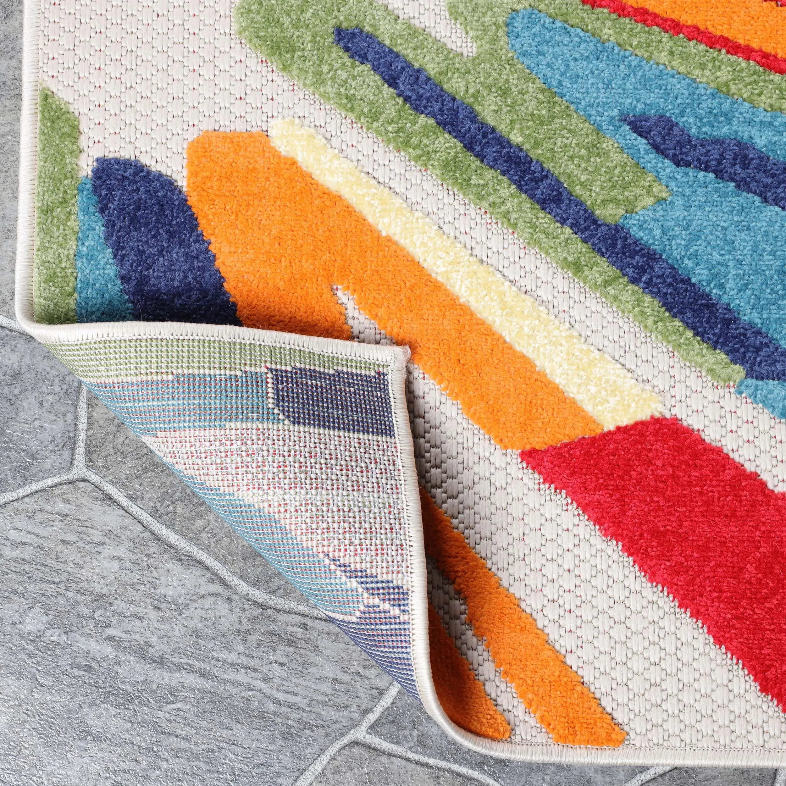 Superior Geometric Abstract Indoor Outdoor Runner or Area Rug