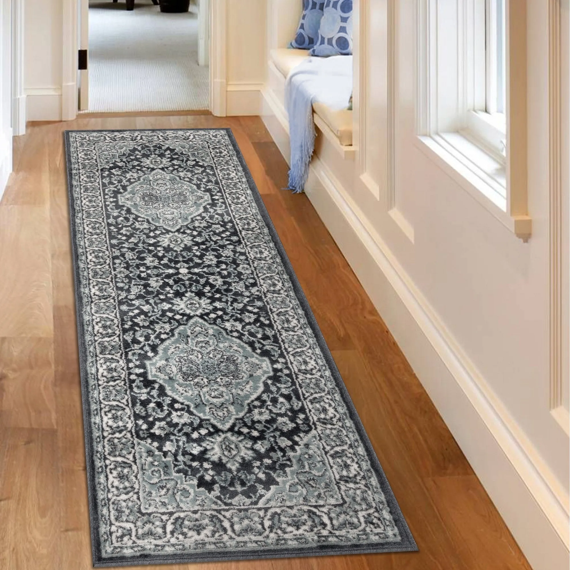 Superior Glendale Floral Medallion Indoor Area Rug
