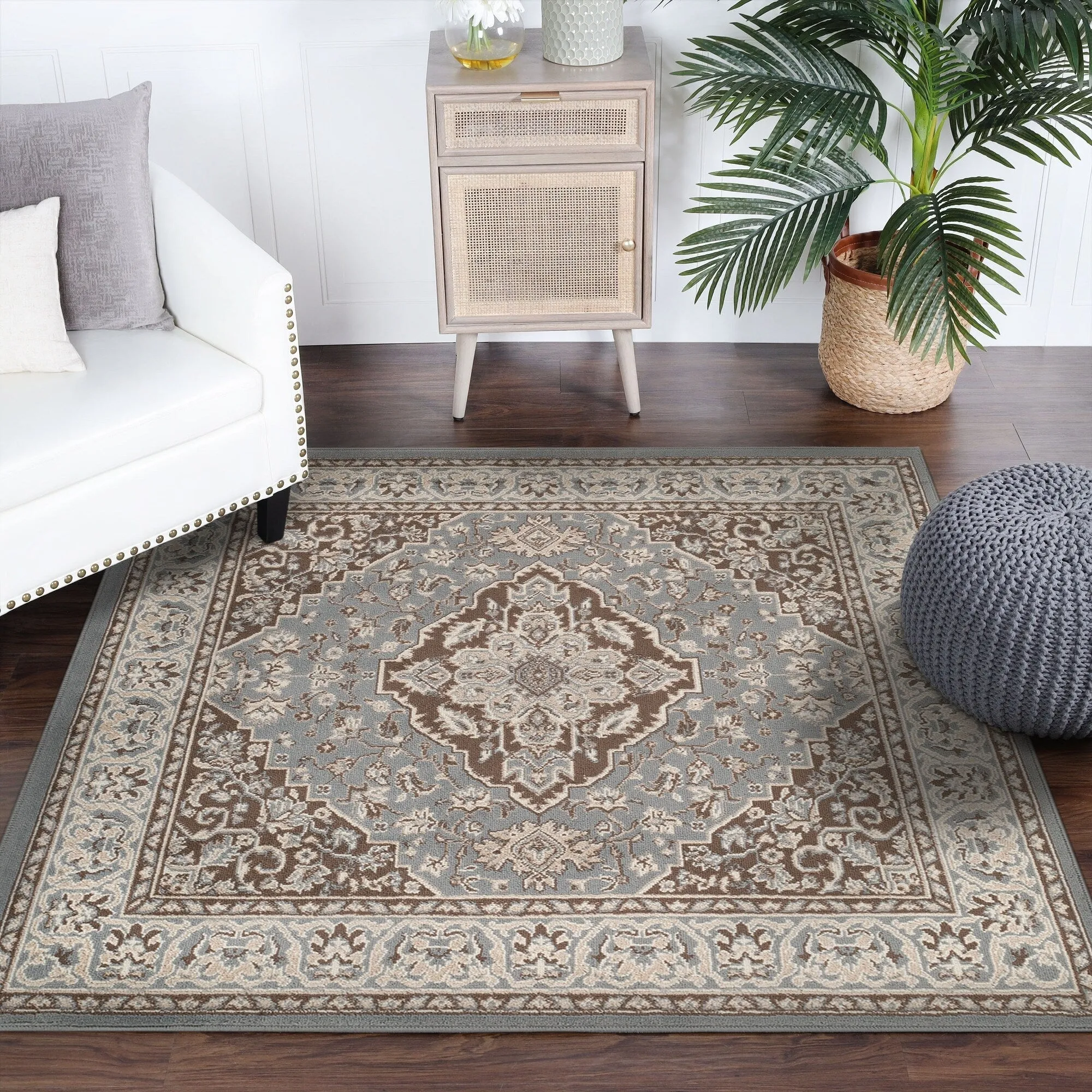 Superior Glendale Floral Medallion Indoor Area Rug